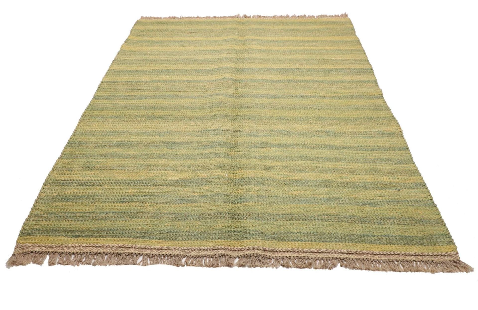 Hand-Woven Wool Kilim Persian Rug, 178 × 240 cm