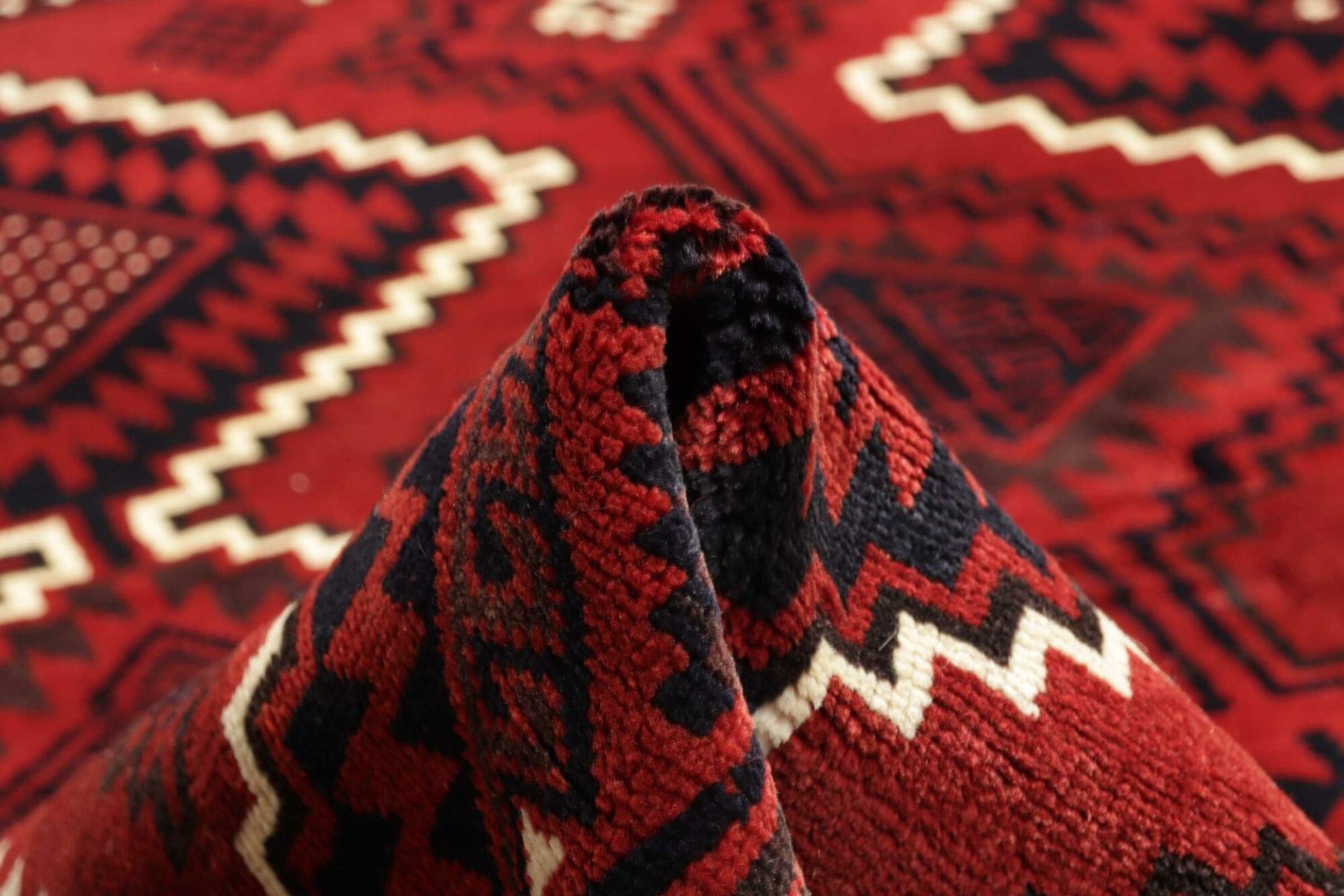 lori-orientteppich-240-x-290cm-geometrisches-muster-handgeknupft-9 Loribaft Persian Rug — hand-knotted, 240 × 290 cm, Wool