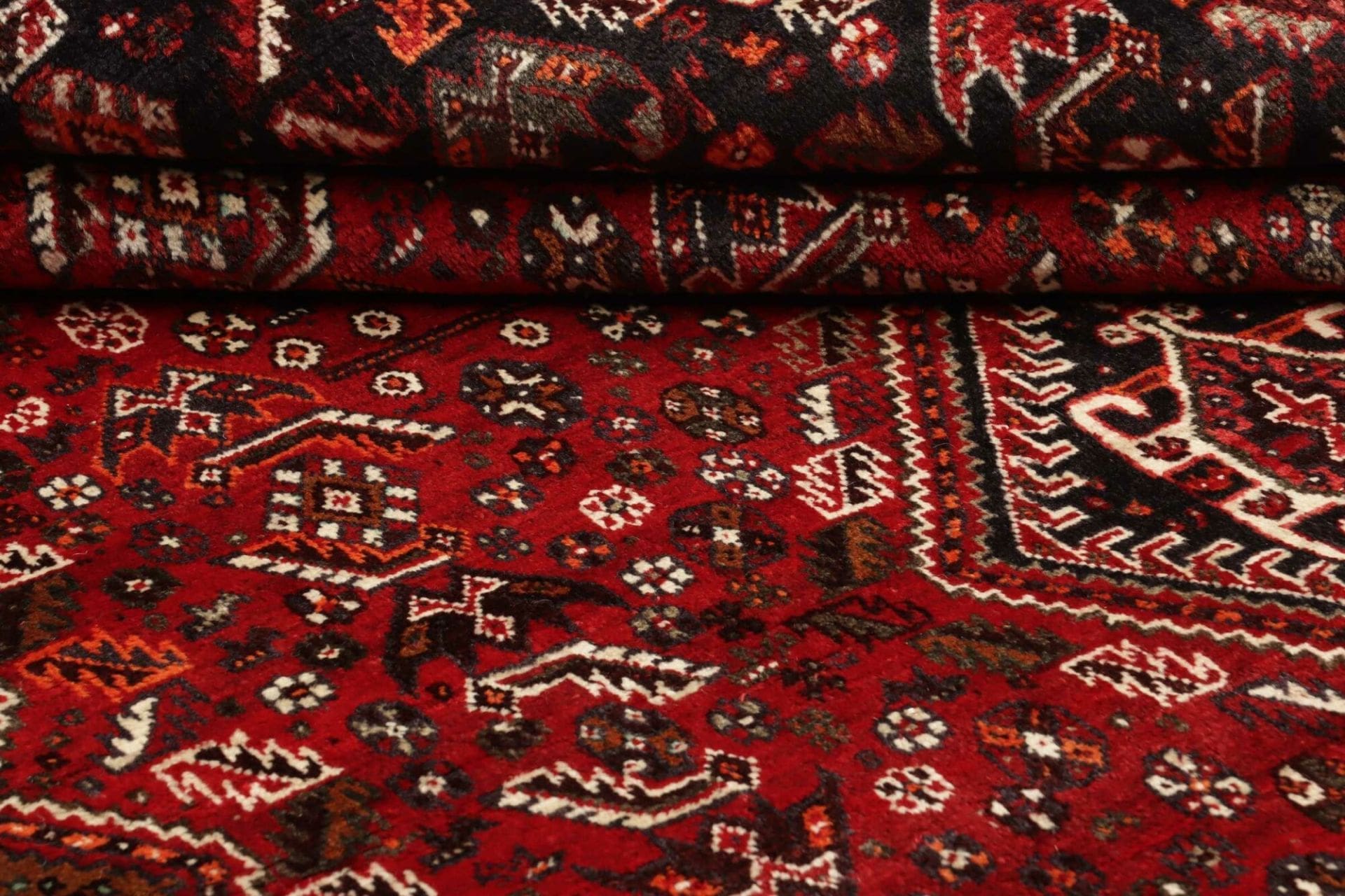 Qashqai Persian Rug — hand-knotted, 178 × 275 cm, Wool