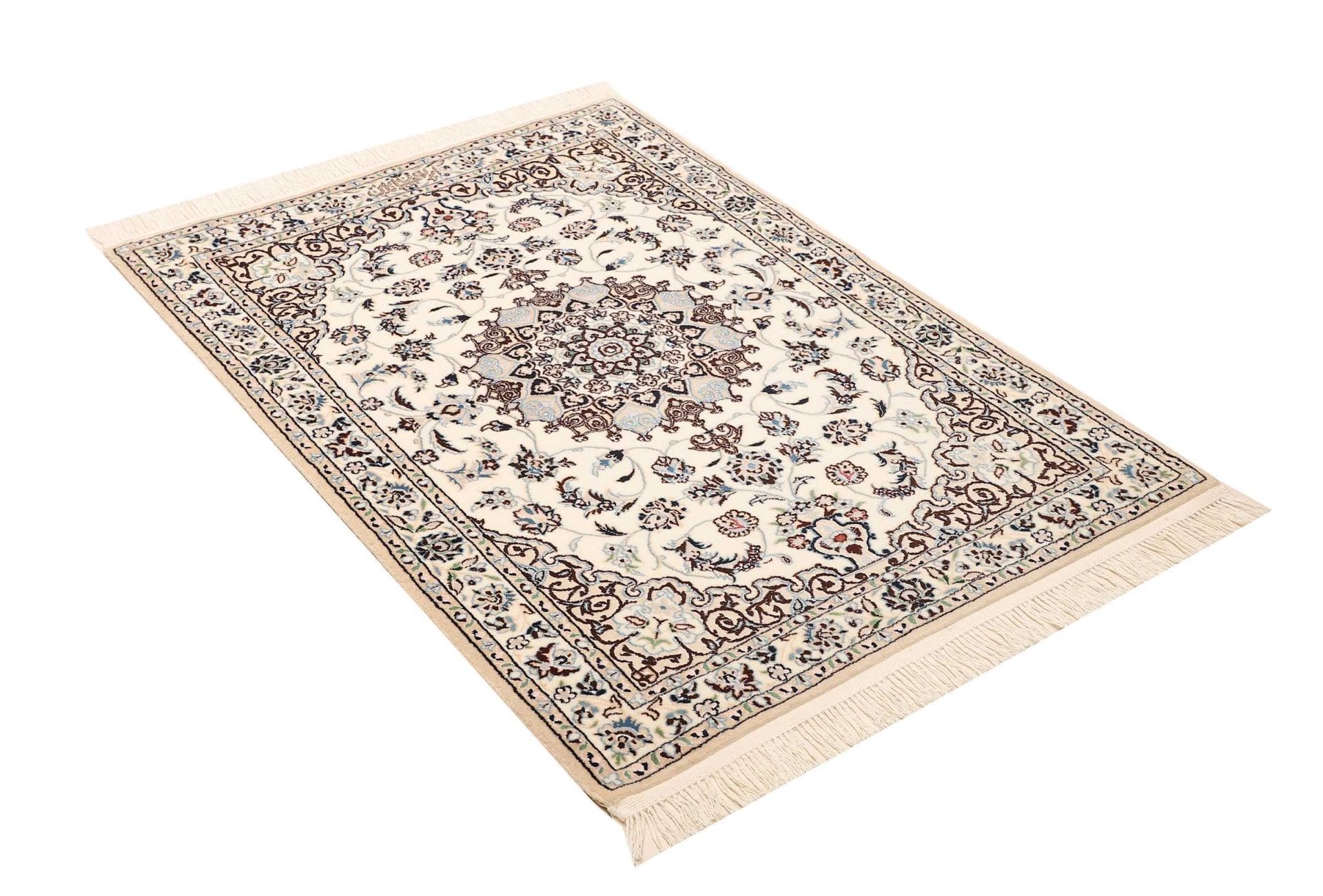 Hand-Knotted Wool Nain Persian Rug, 89 × 123 cm