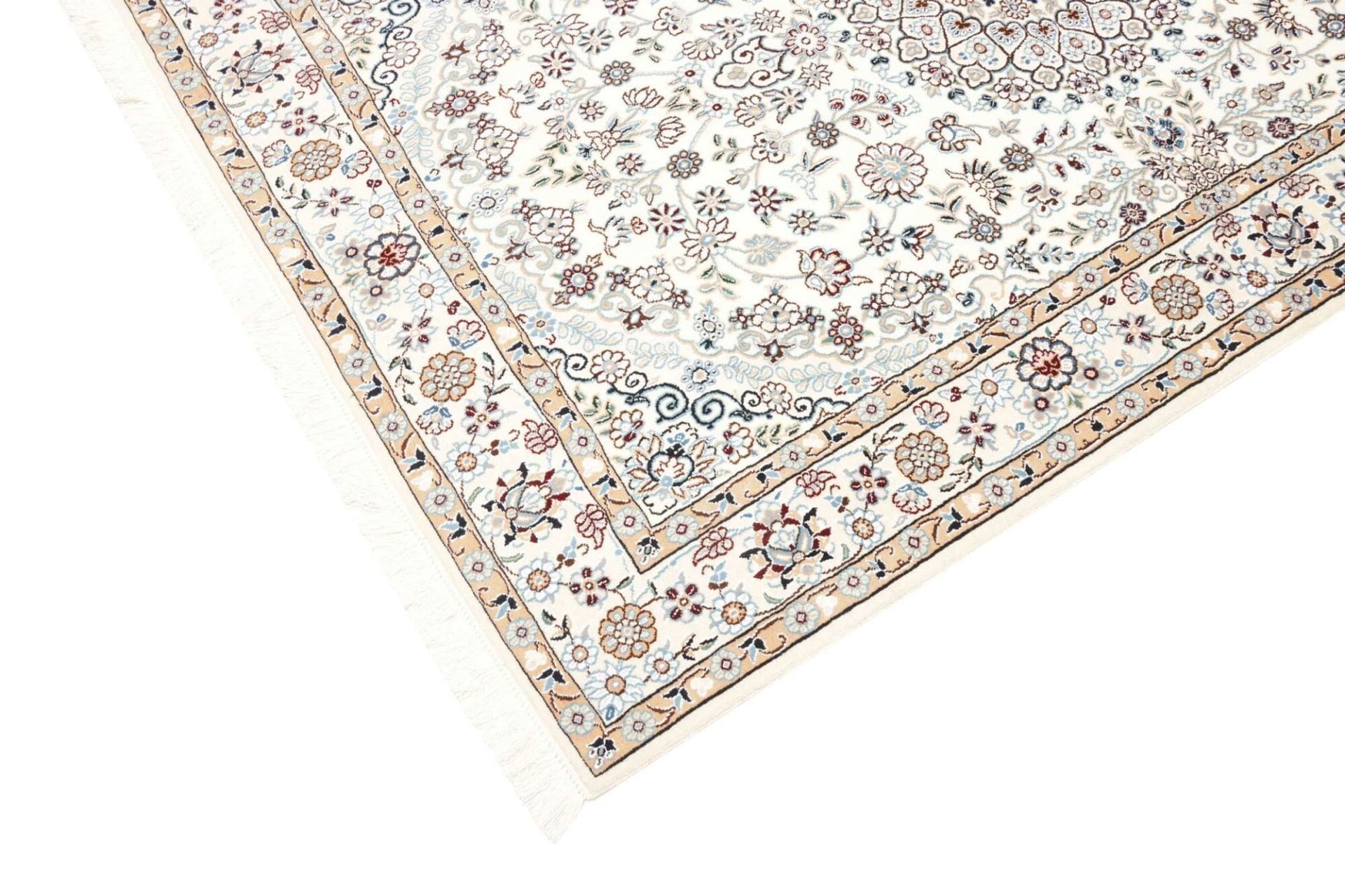 Hand-Knotted Wool Nain Persian Rug, 137 × 210 cm