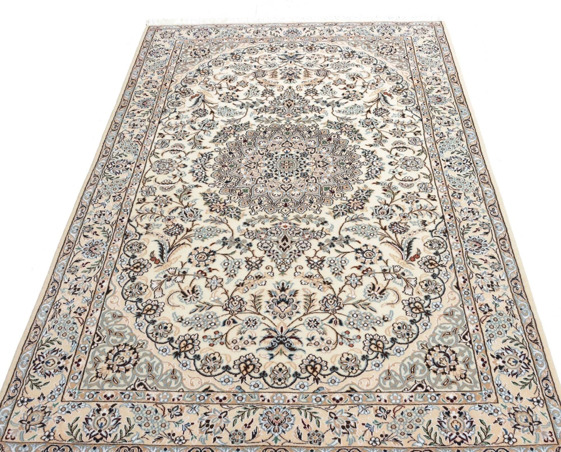 nain-138-x-225cm-perserteppich-florale-muster-handgeknupft-3 Nain Persian Rug 138 × 225 cm, Wool, hand-knotted