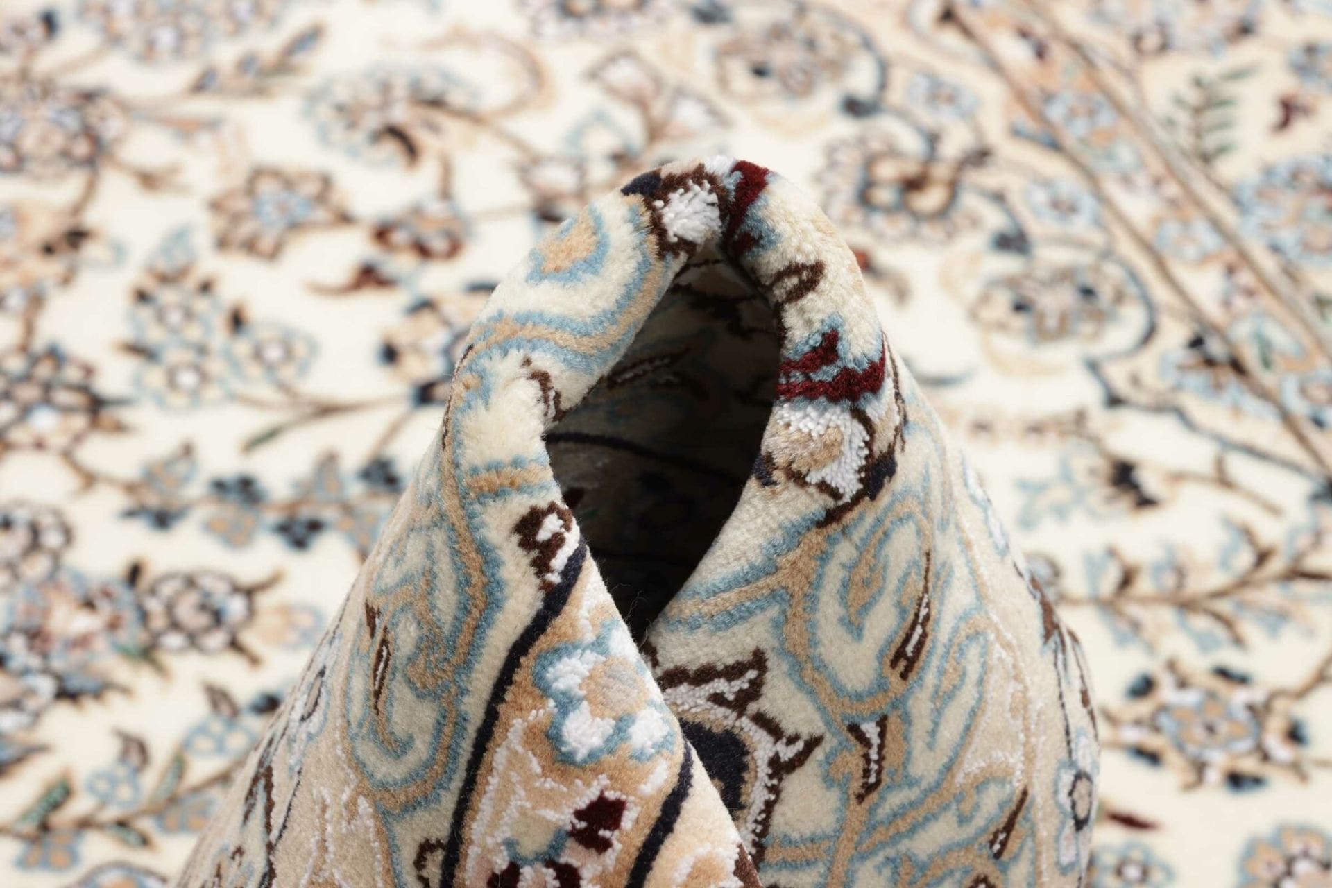 nain-138-x-225cm-perserteppich-florale-muster-handgeknupft-9 Nain Persian Rug 138 × 225 cm, Wool, hand-knotted