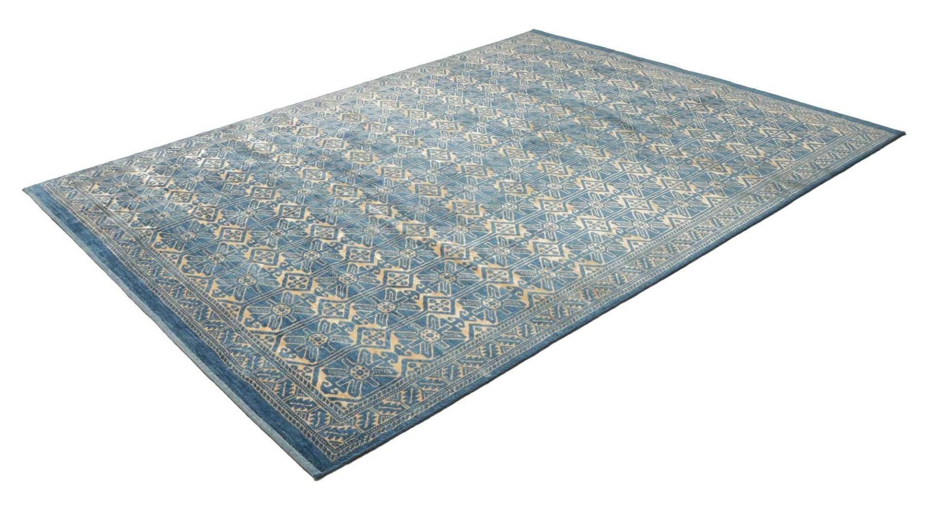Gabbeh Persian Rug — hand-knotted, 203 × 271 cm, Wool
