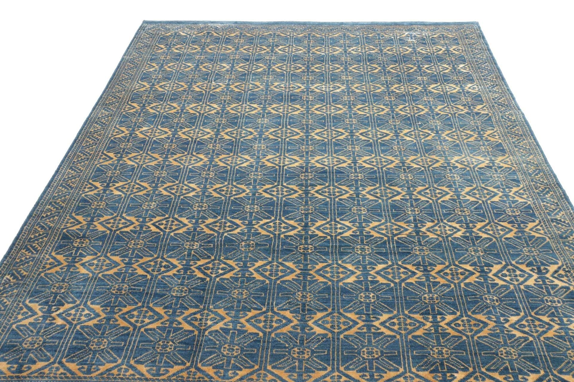 Gabbeh Persian Rug — hand-knotted, 203 × 271 cm, Wool