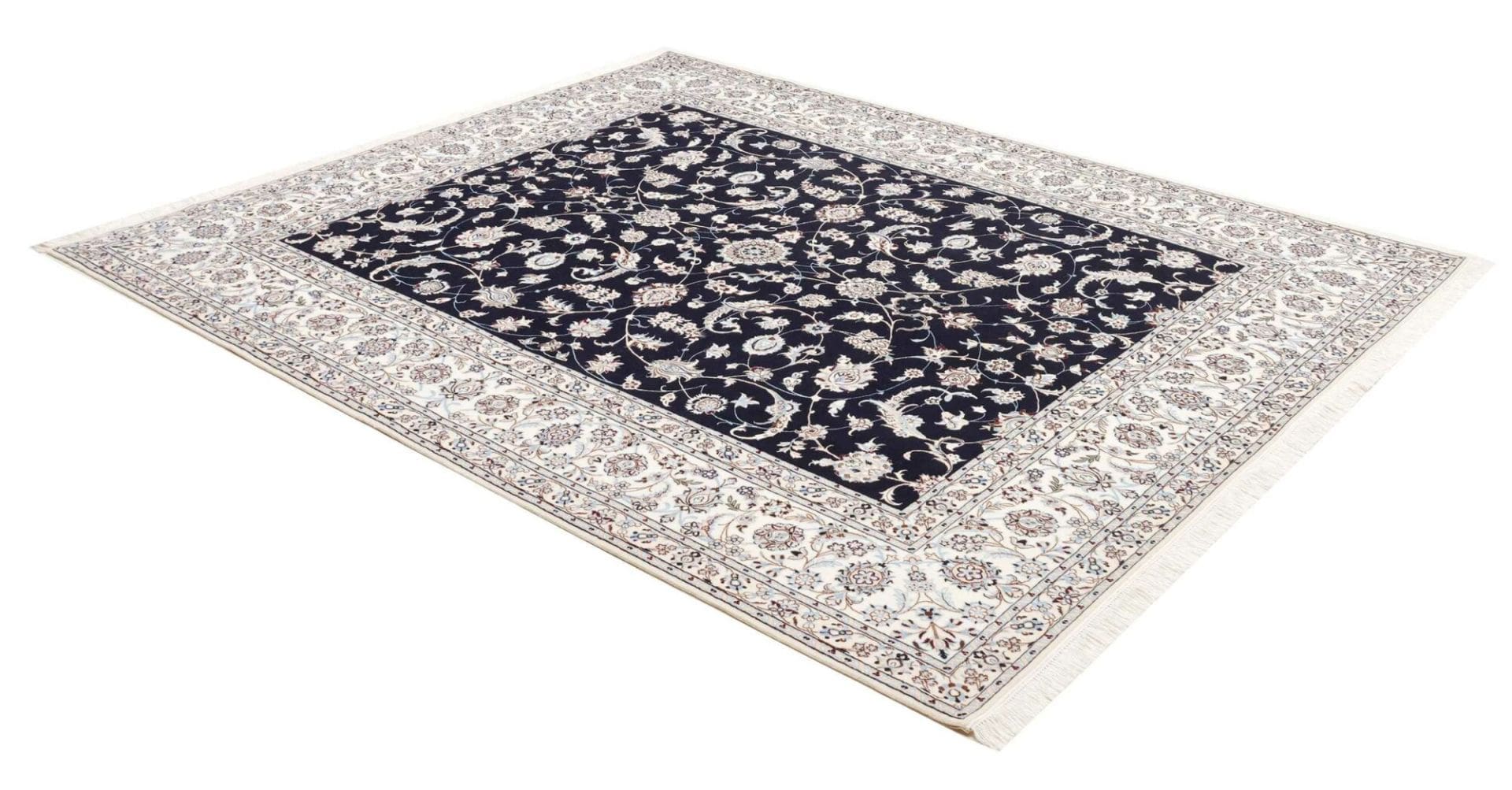 Nain Persian Rug 209 × 252 cm, Wool, hand-knotted
