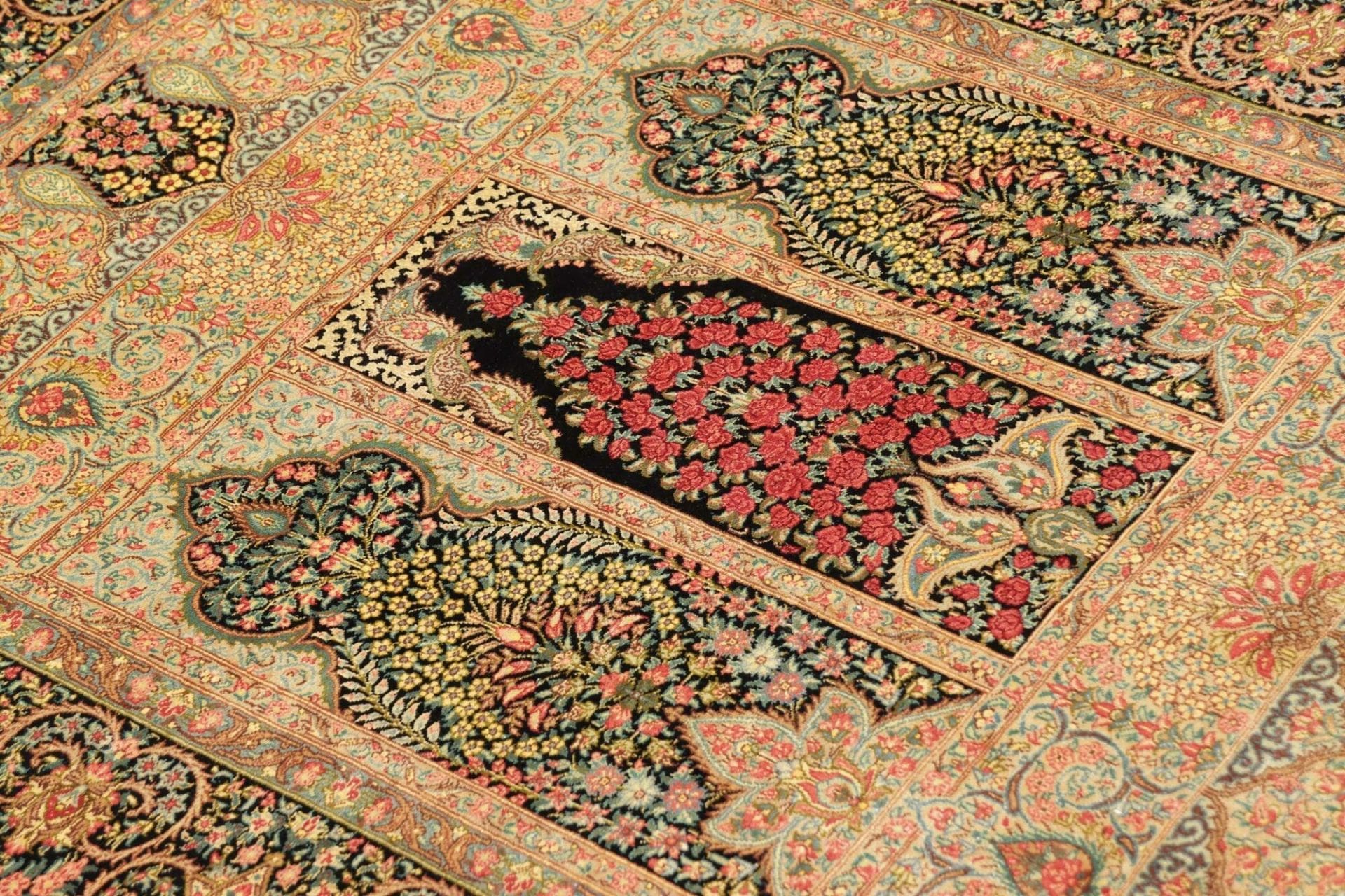 ghom-teppich-85-x-118-cm-seide-handgeknupft-perserteppich-6 Qom Persian Rug — hand-knotted, 85 × 118 cm, Silk