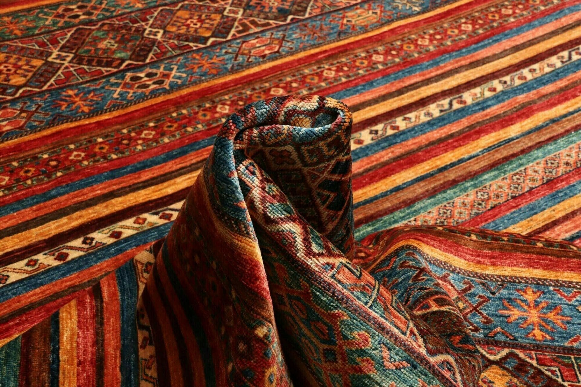 Samarkand Pakistani Rug 256 × 310 cm, Wool, hand-knotted