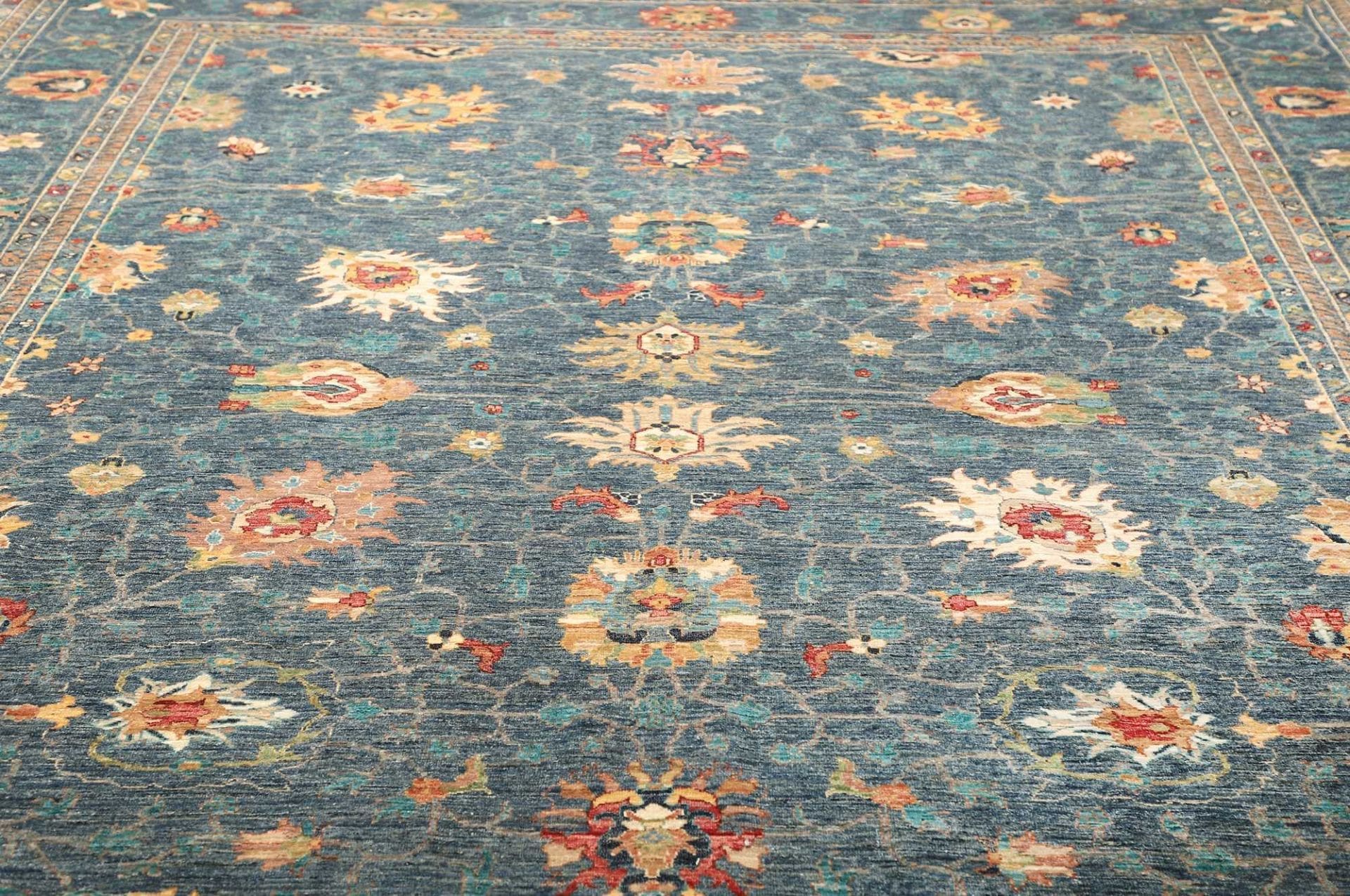 Hand-Knotted Wool Ziegler Pakistani Rug, 301 × 427 cm