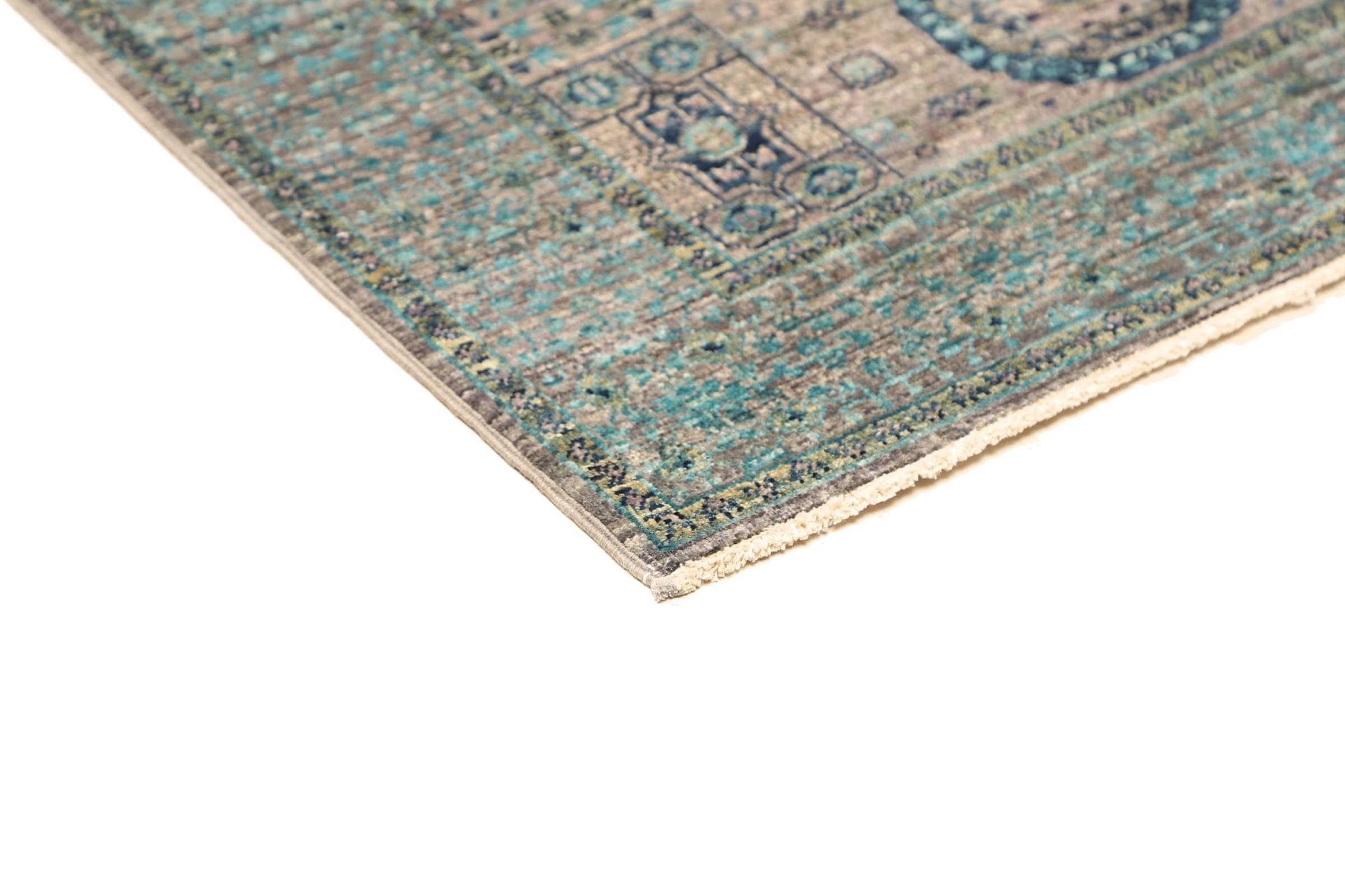 Hand-Knotted Wool Mamluk Pakistani Rug, 83 × 118 cm