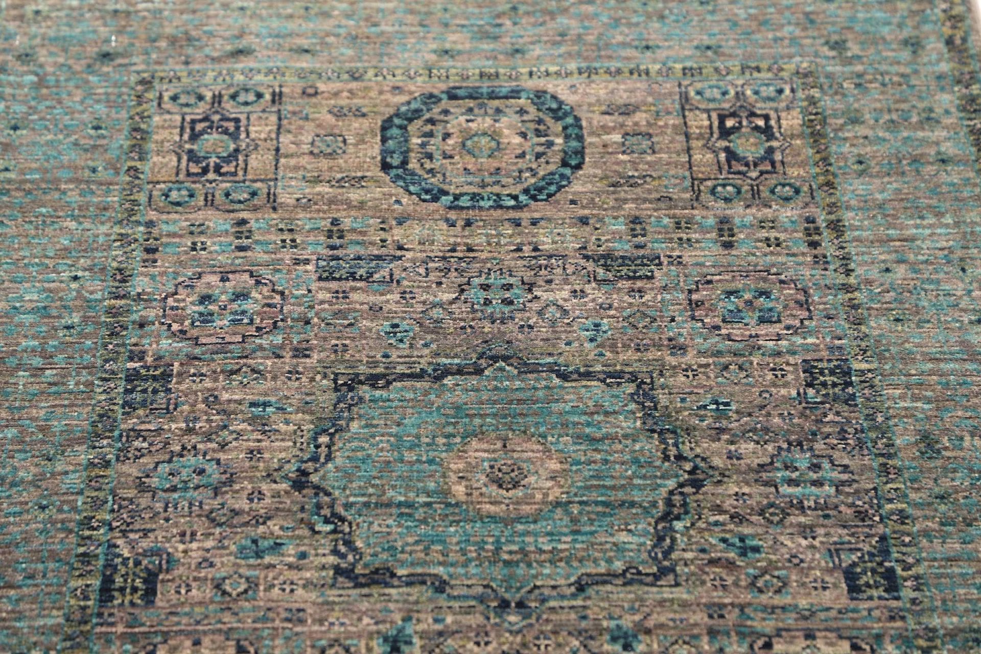 Hand-Knotted Wool Mamluk Pakistani Rug, 83 × 118 cm