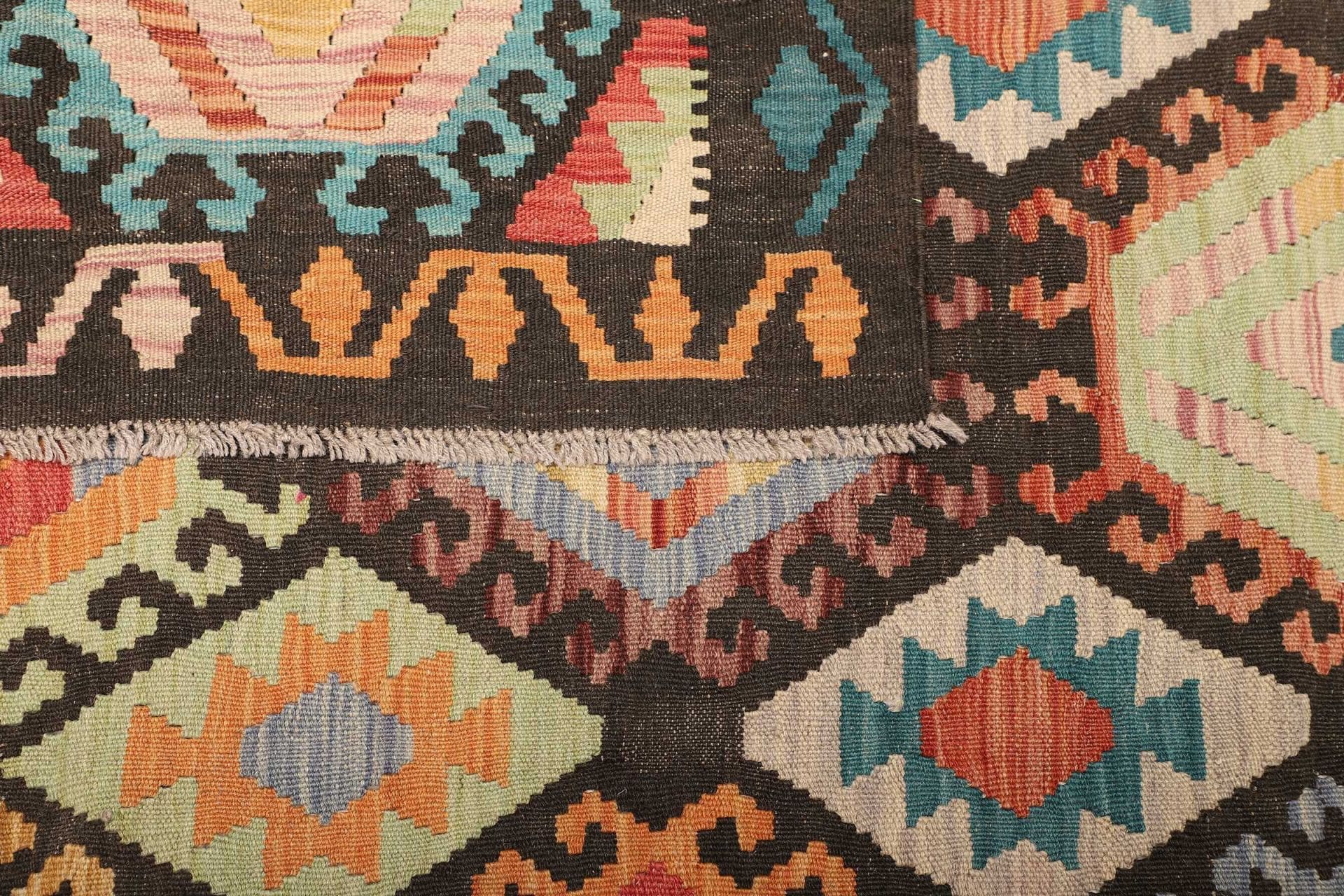 Kilim Pakistani Rug 181 × 226 cm, Wool, hand-woven