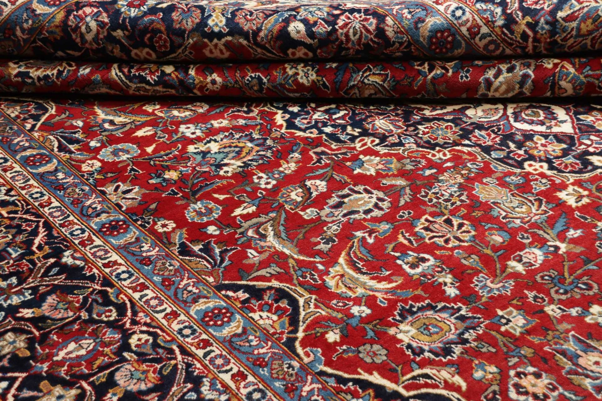 Kashan Persian Rug 258 × 380 cm, Wool, hand-knotted