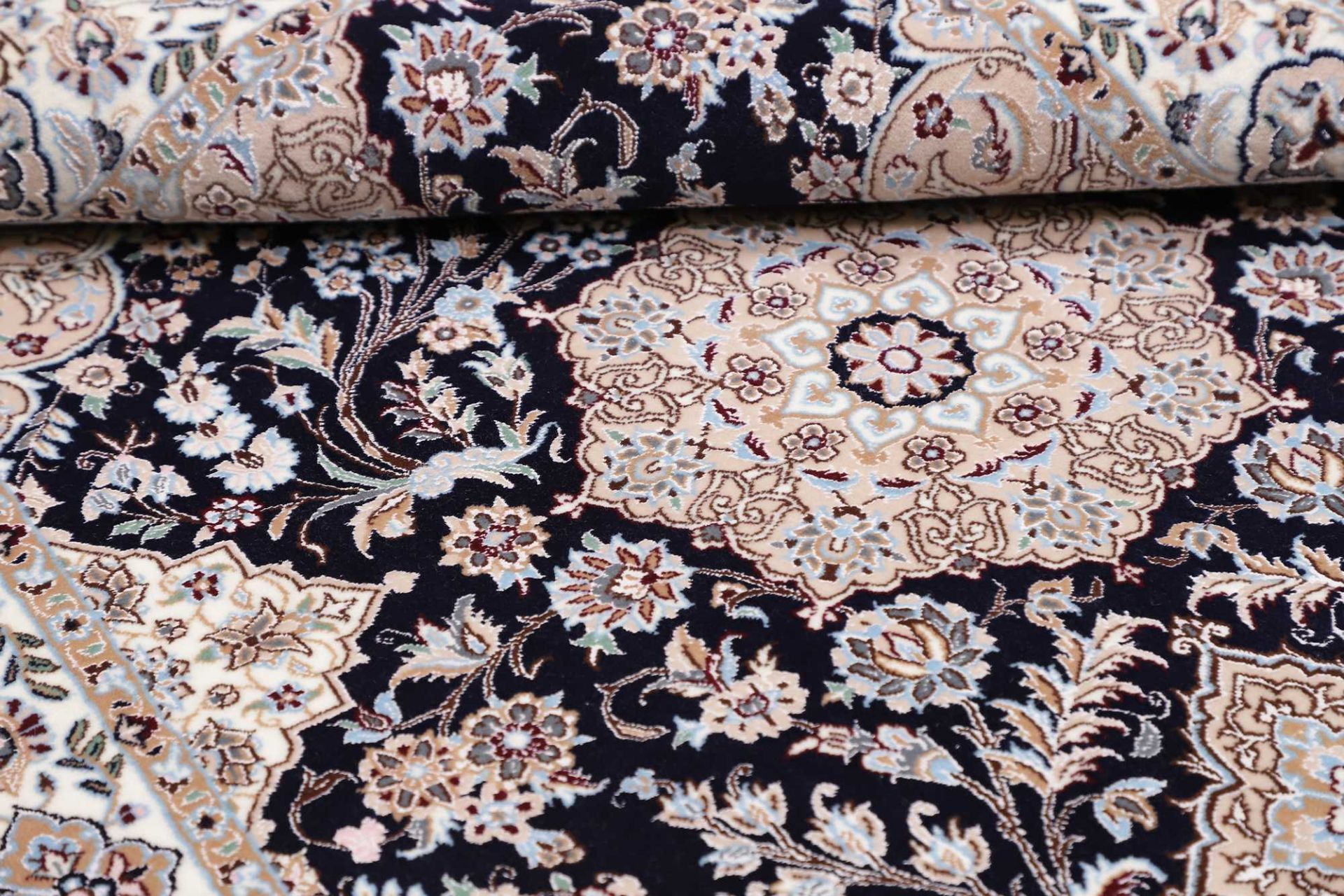 Nain Persian Rug 107 × 158 cm, Wool, hand-knotted