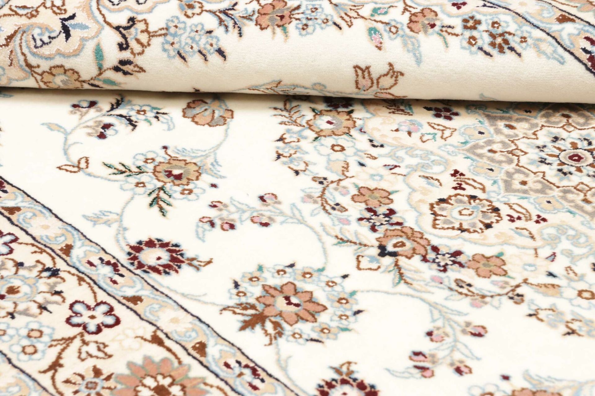rwsw2_40_416226-10_1920x1920 Nain Persian Rug — hand-knotted, 133 × 215 cm, Wool
