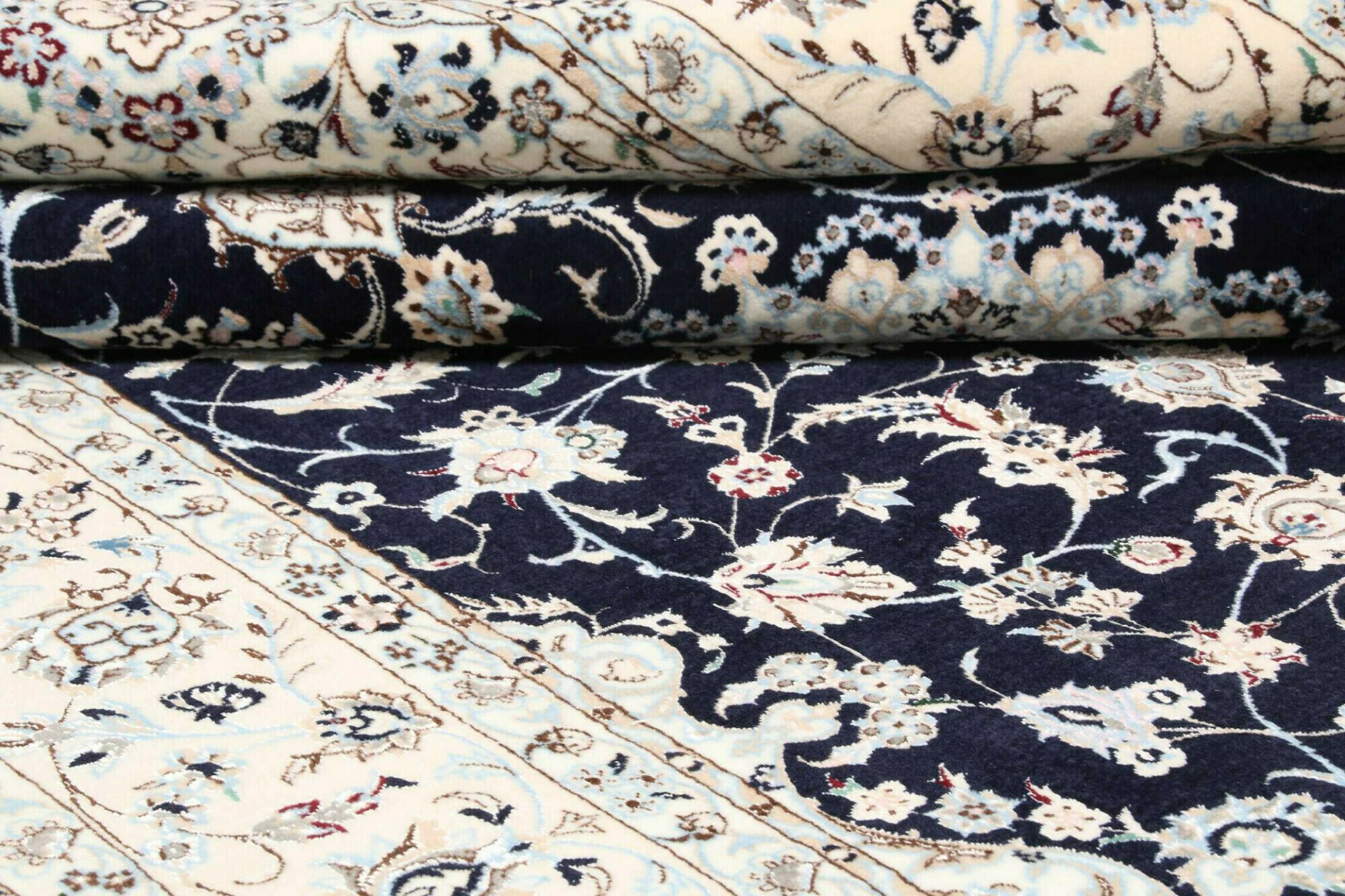 Hand-Knotted Wool Nain Persian Rug, 156 × 240 cm