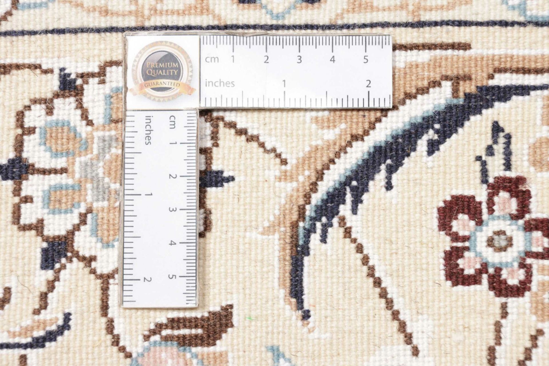 Hand-Knotted Wool Nain Persian Rug, 251 × 353 cm