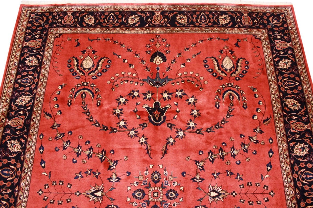 Sarouk Farahan Persian Rug