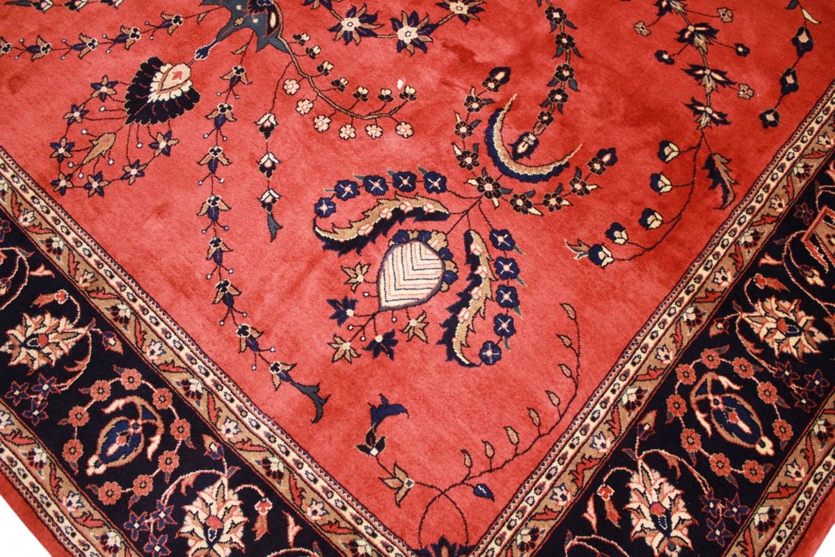 Sarouk Farahan Persian Rug