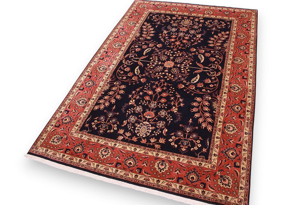 Sarouk Farahan Persian Rug