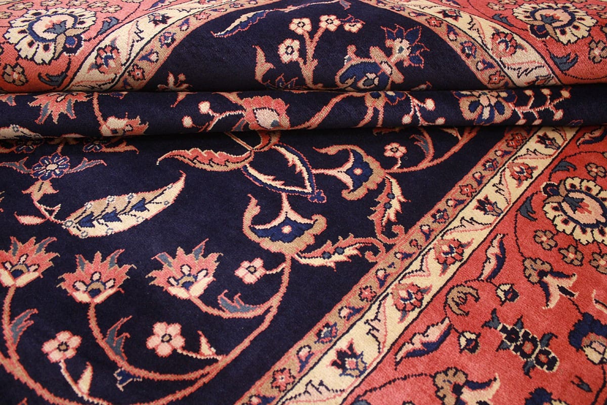 Sarouk Farahan Persian Rug