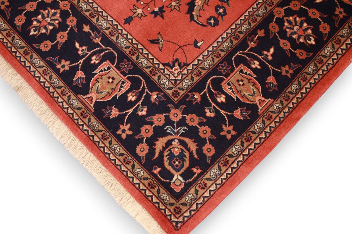 Sarouk Farahan Persian Rug