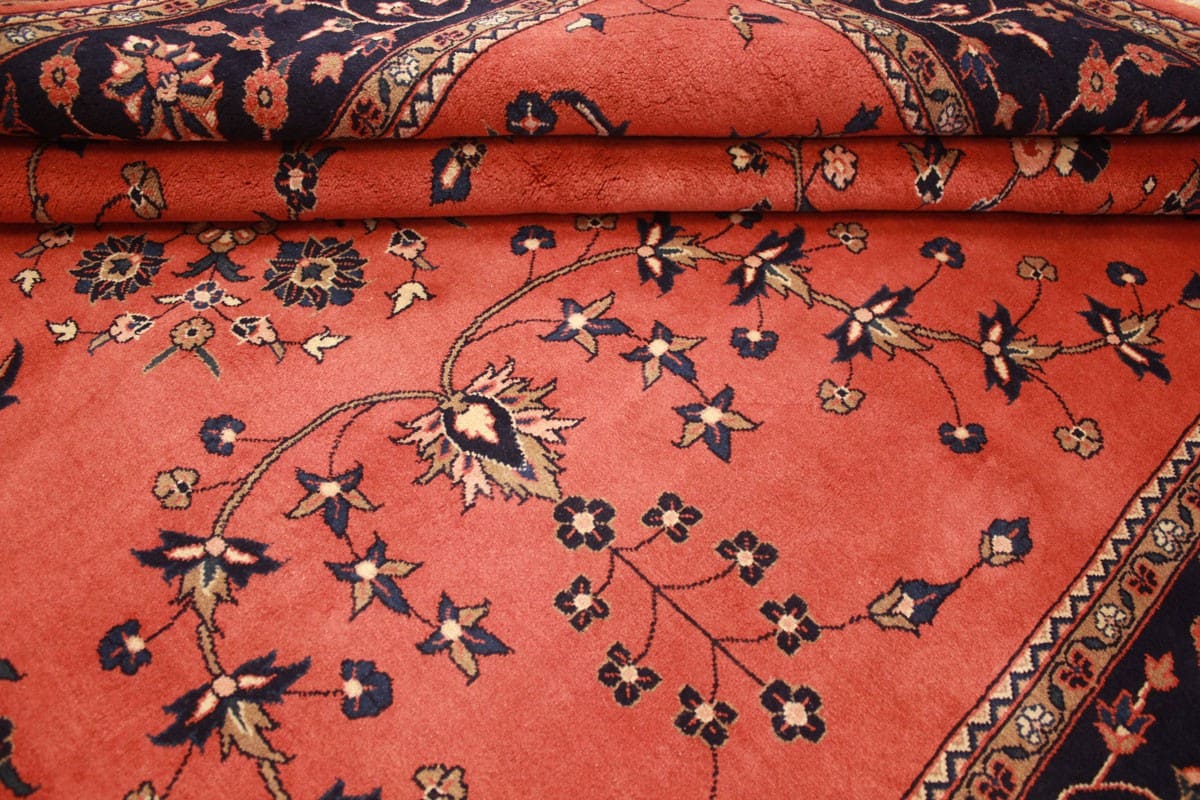 Sarouk Farahan Persian Rug