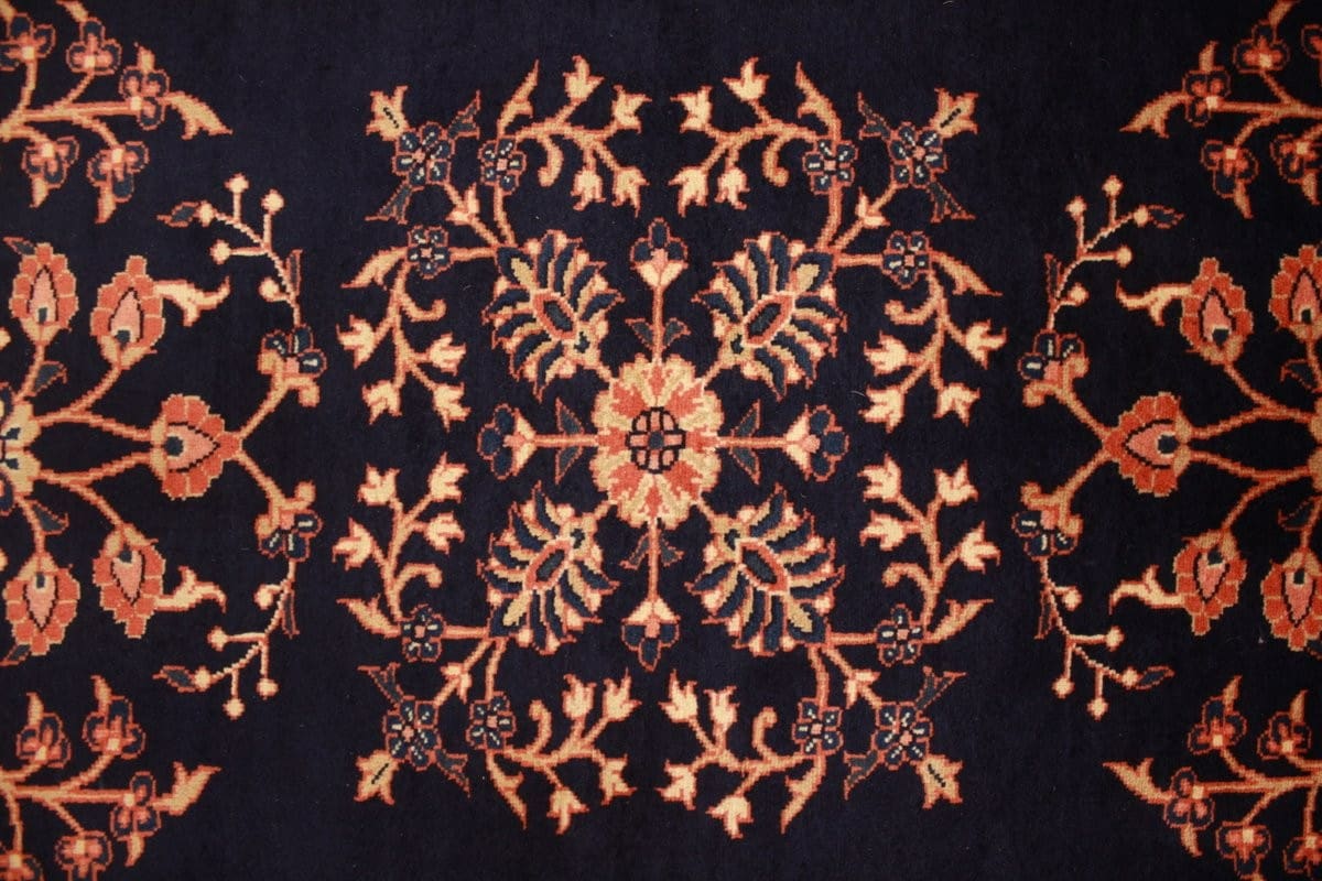 Sarouk Farahan Persian Rug — handmade, Wool
