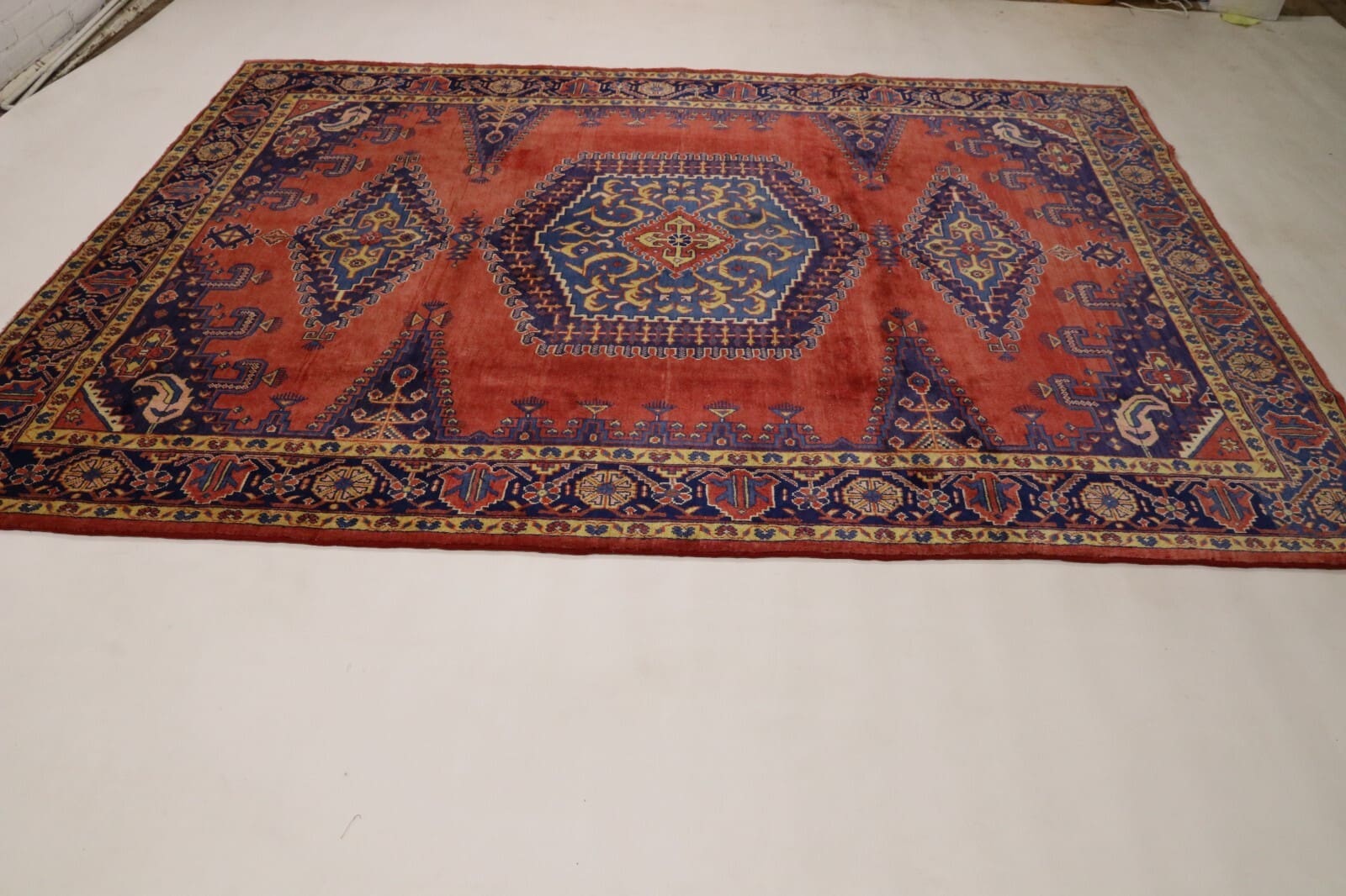 Oriental Persian Rug 330 × 225 cm, Wool, hand-knotted