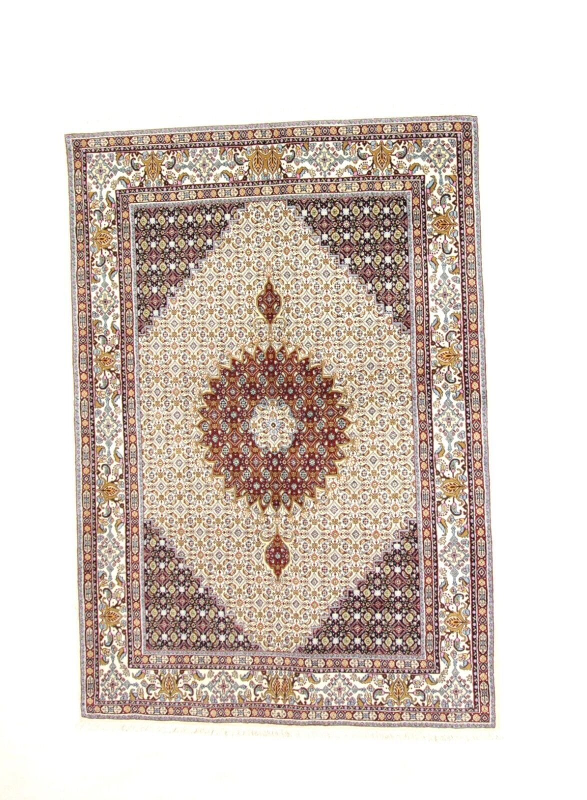 Oriental Persian Rug 228 × 160 cm, Wool & Silk, hand-knotted