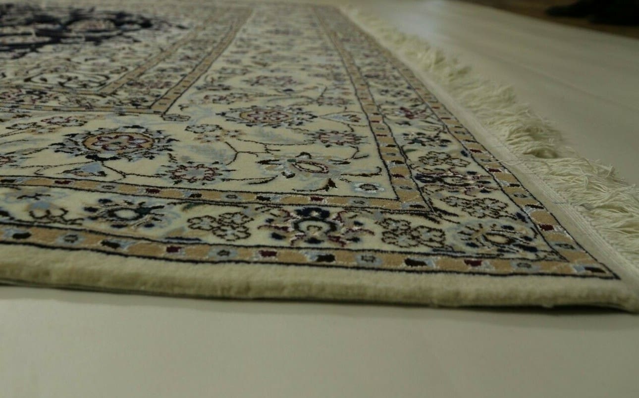 Nain Persian Rug — hand-knotted, 310 × 200 cm, Wool & Silk