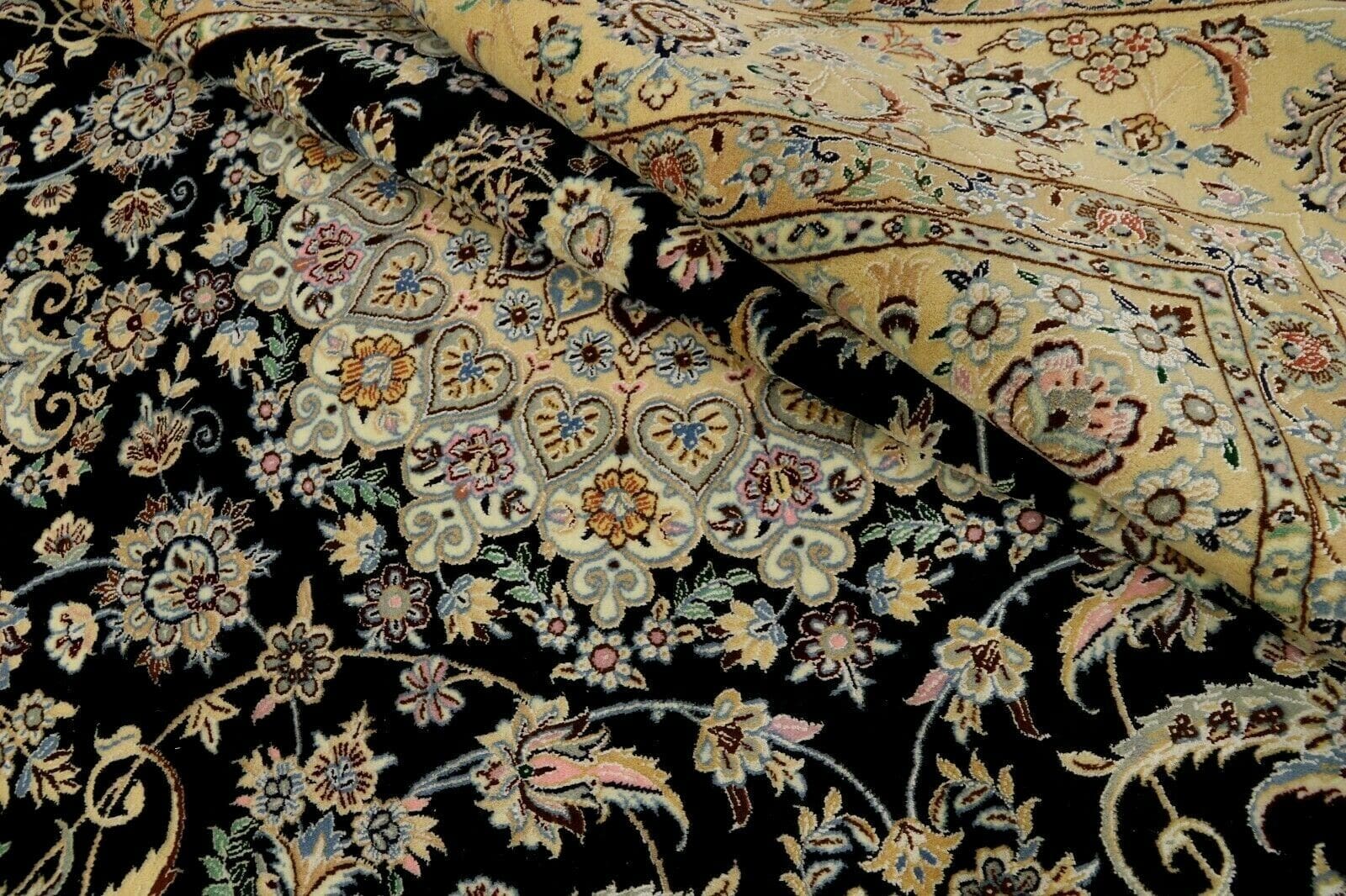 wunderschoner-perserteppich-nain-9la-352x255-cm-500000-knoten-handgeknupft-4 Nain Persian Rug — hand-knotted, 350 × 254 cm, Wool & Silk