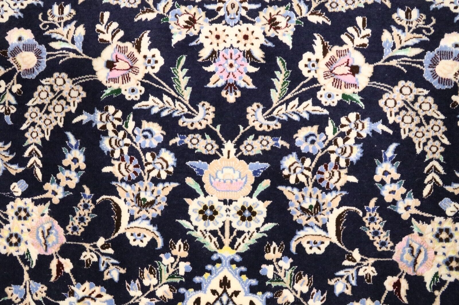 Nain Persian Rug 234 × 173 cm, Wool & Silk, hand-knotted
