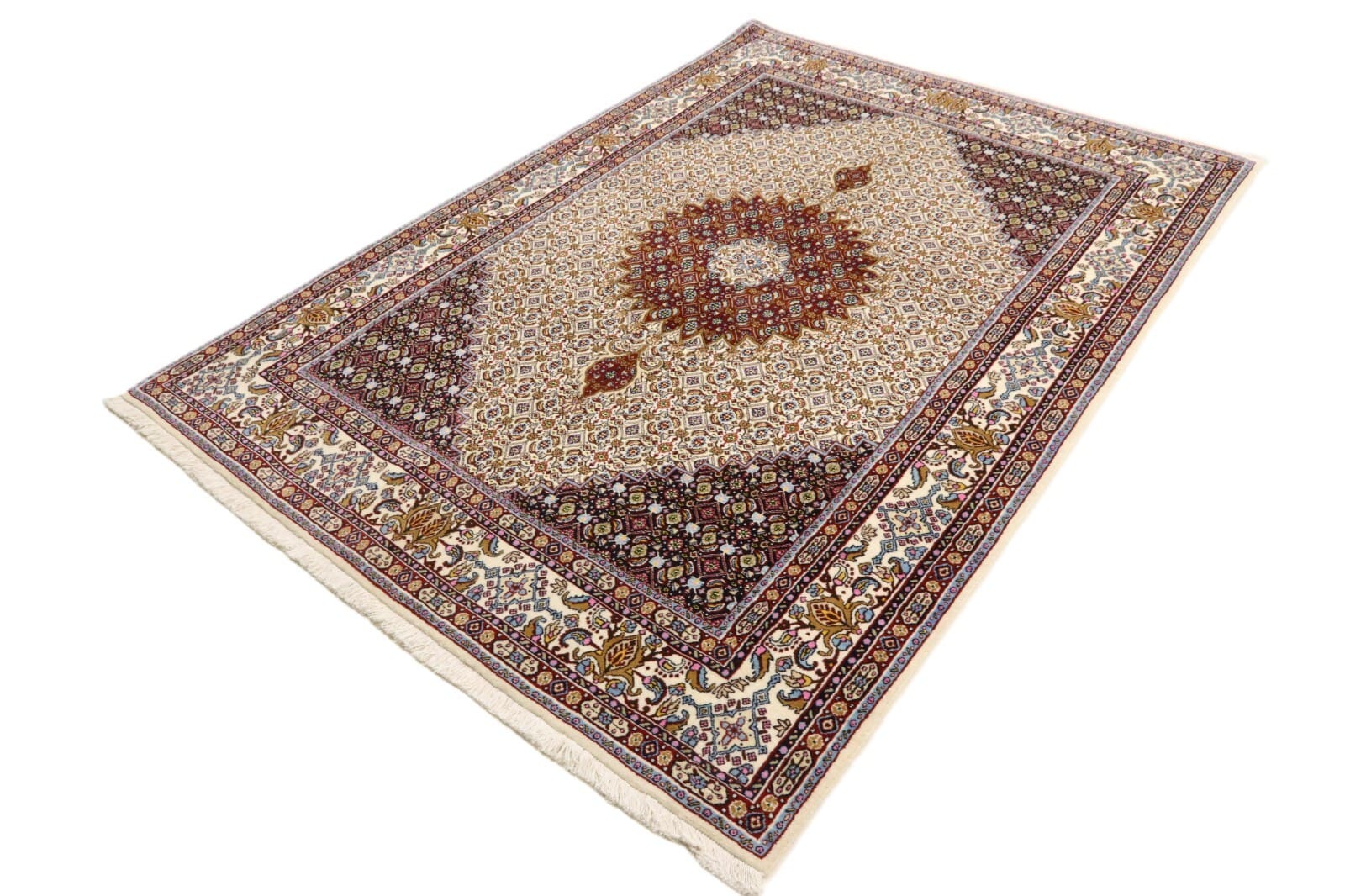 Oriental Persian Rug 228 × 160 cm, Wool & Silk, hand-knotted