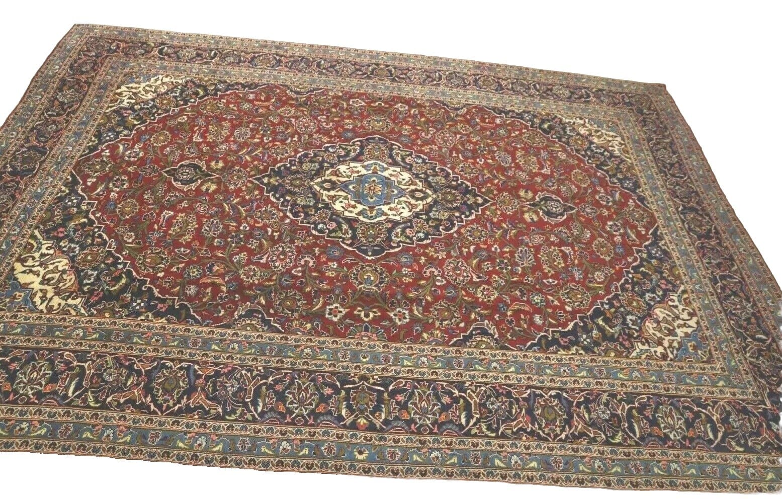 Hand-Knotted Wool Kashan Persian Rug, 346 × 244 cm