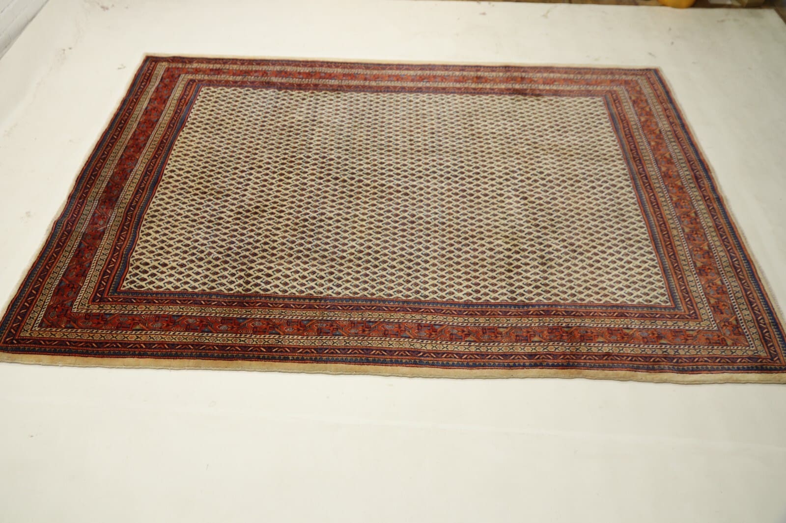 Sarouk Farahan Persian Rug 325 × 230 cm, Wool, hand-knotted