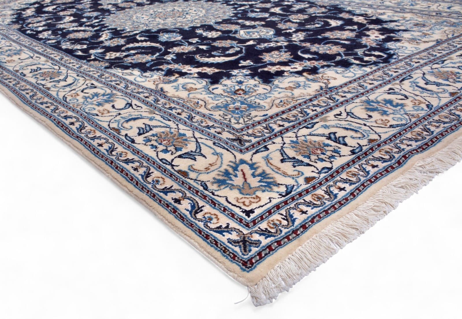 Nain Persian Rug — hand-knotted, 310 × 200 cm, Wool