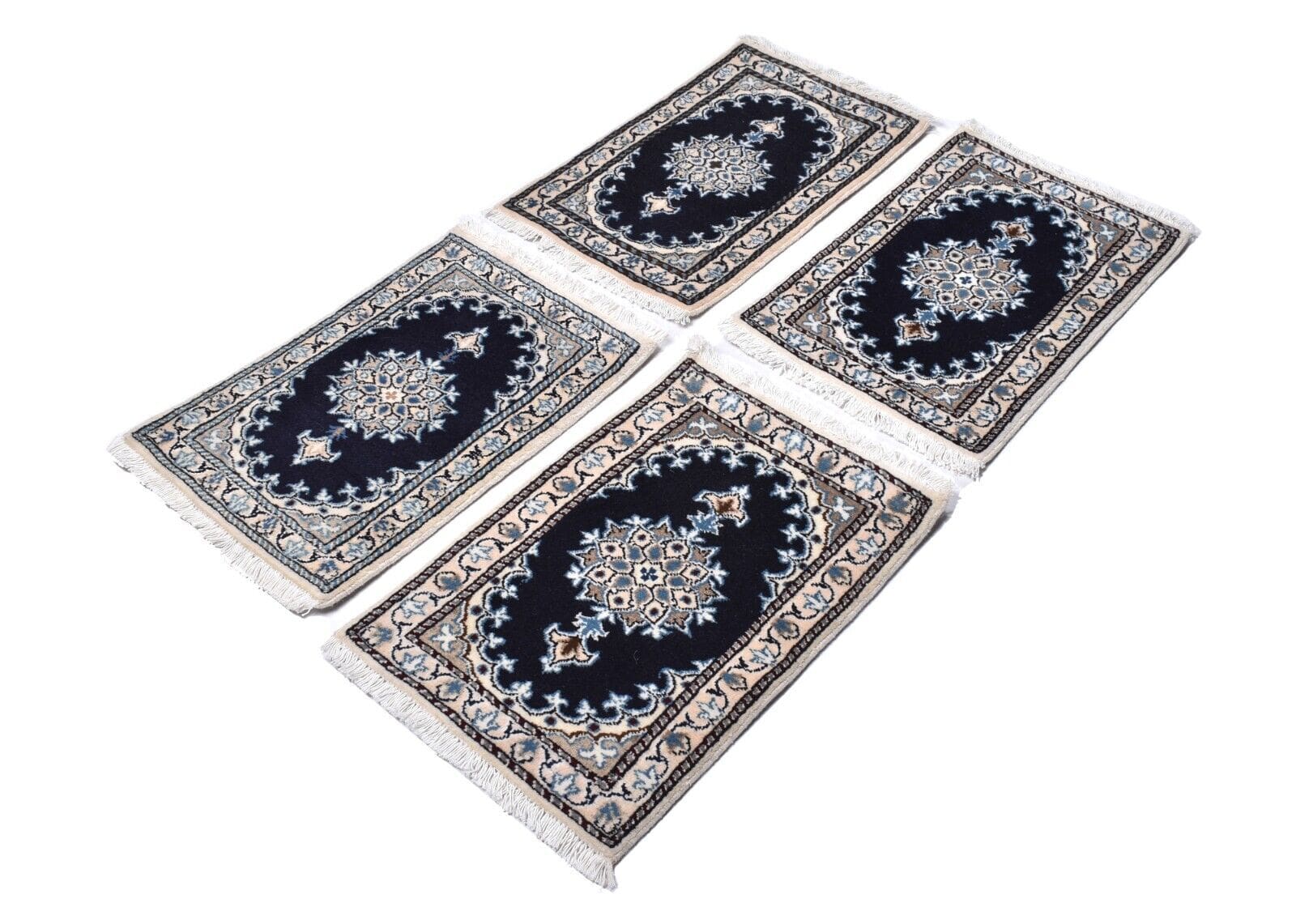 Nain Persian Rug 60 × 40 cm, Wool, hand-knotted