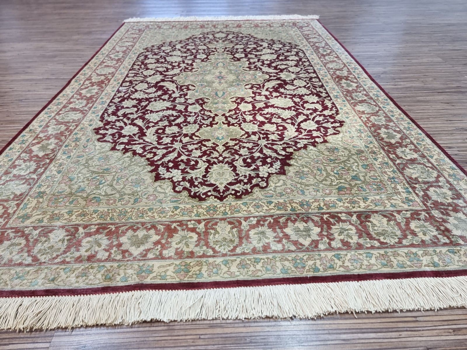 Qom Persian Rug — hand-knotted, 152 × 97 cm, Silk