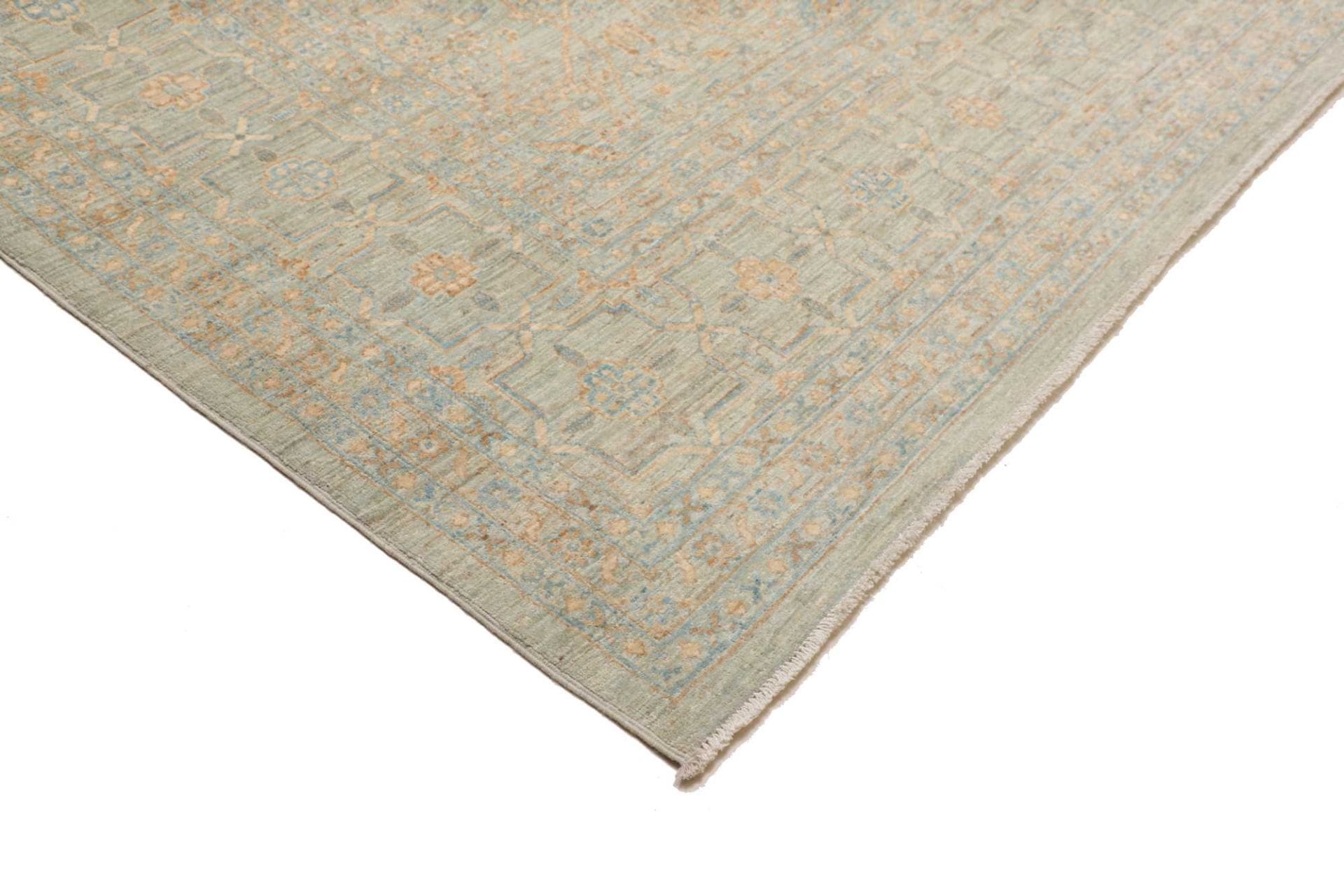 Ziegler Pakistani Rug — hand-knotted, 303 × 408 cm, Wool