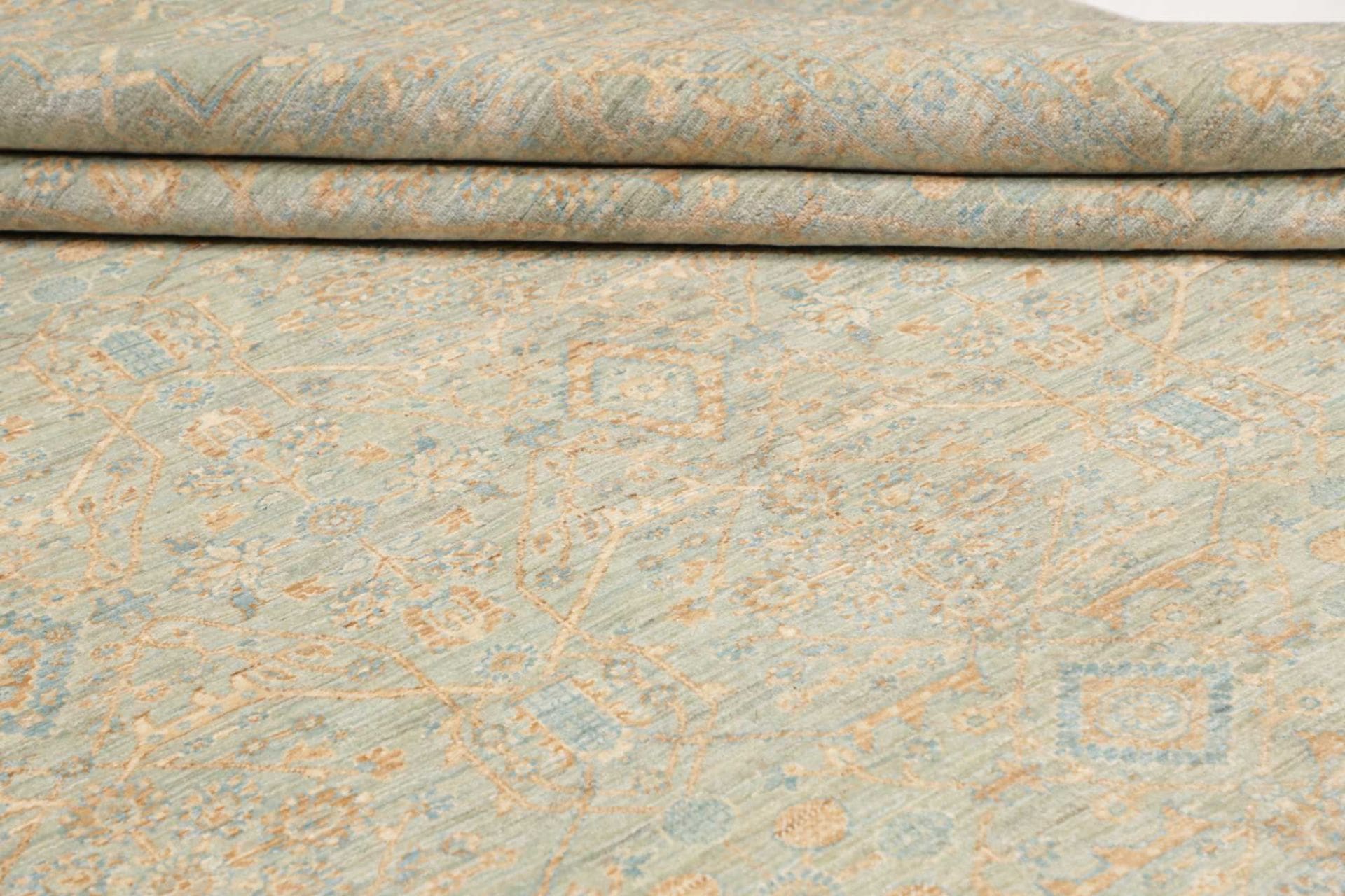 Ziegler Pakistani Rug — hand-knotted, 303 × 408 cm, Wool