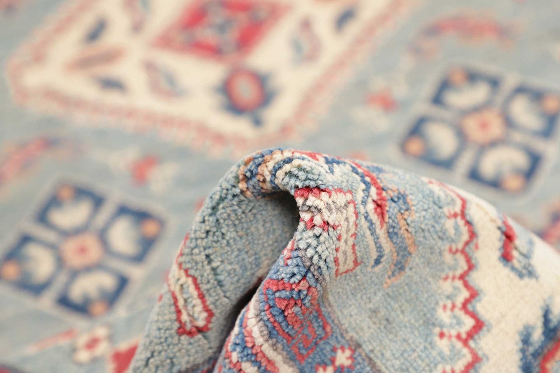 Hand-Knotted Wool Kazak Pakistani Rug, 103 × 149 cm