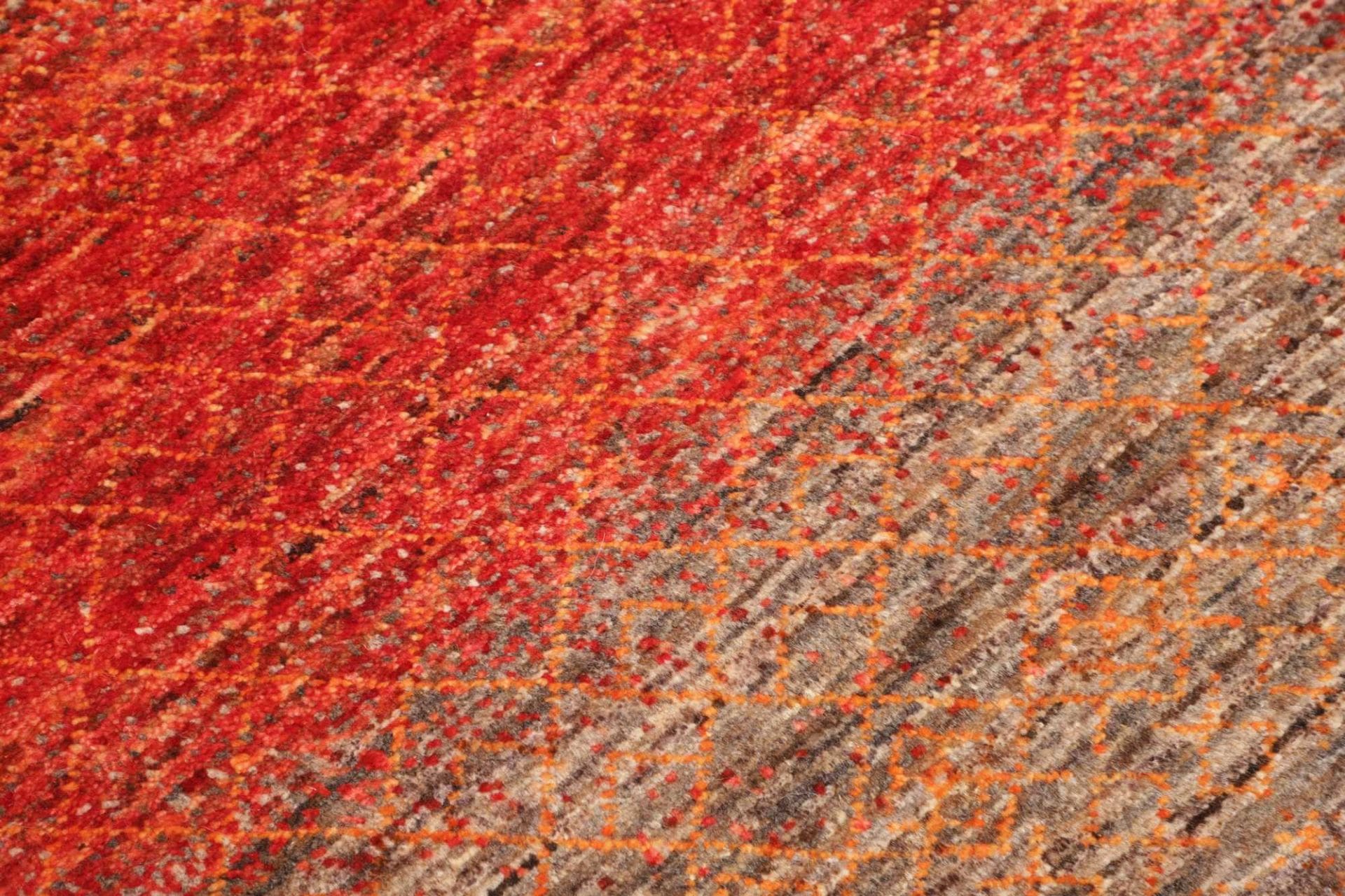 Hand-Knotted Wool Loribaft Pakistani Rug, 95 × 152 cm