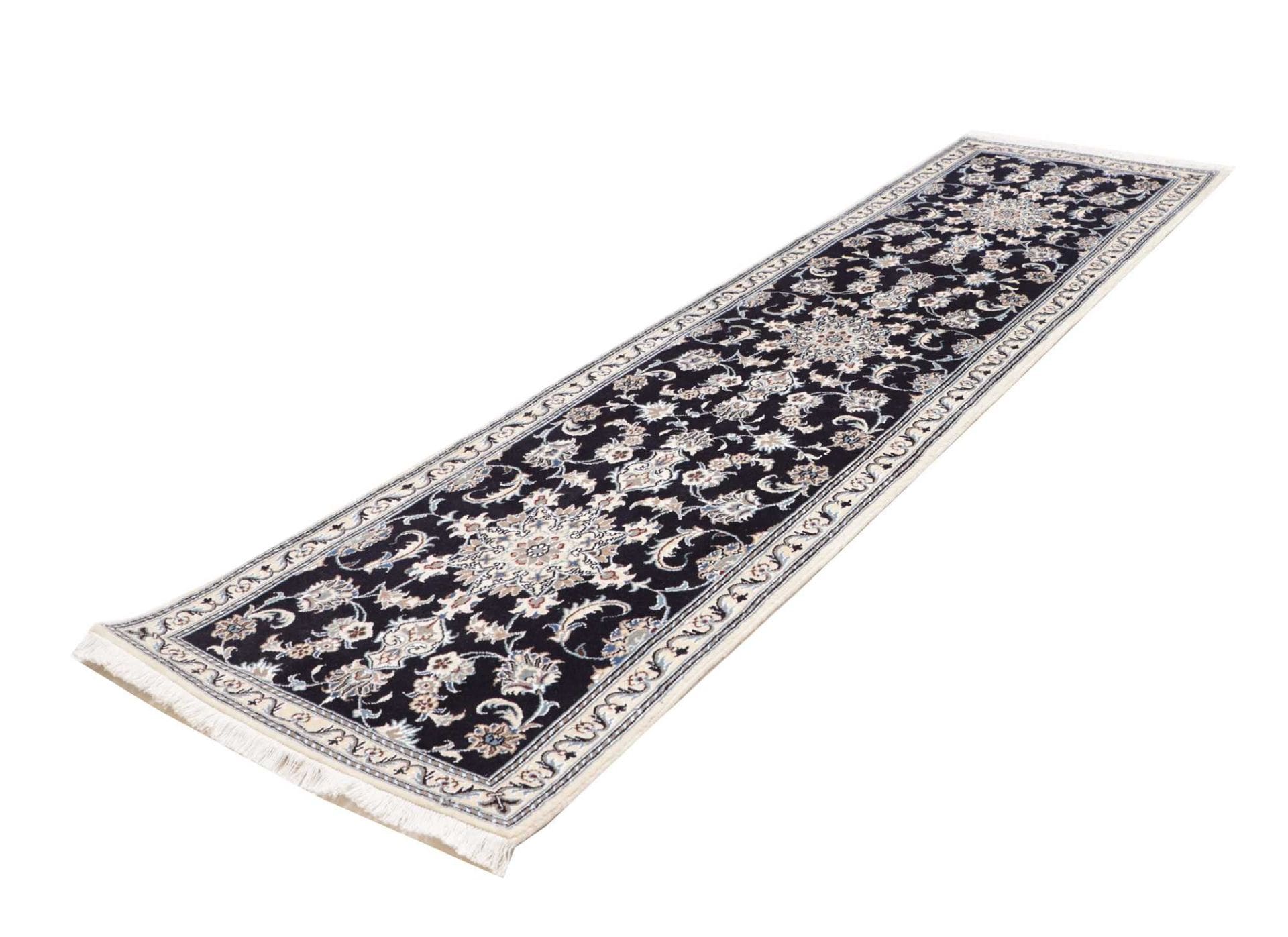 Nain Persian Rug — hand-knotted, 83 × 291 cm, Wool