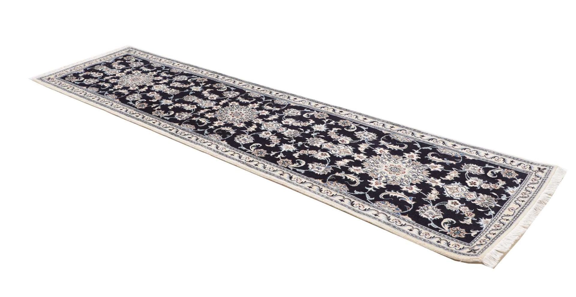 Nain Persian Rug — hand-knotted, 83 × 291 cm, Wool