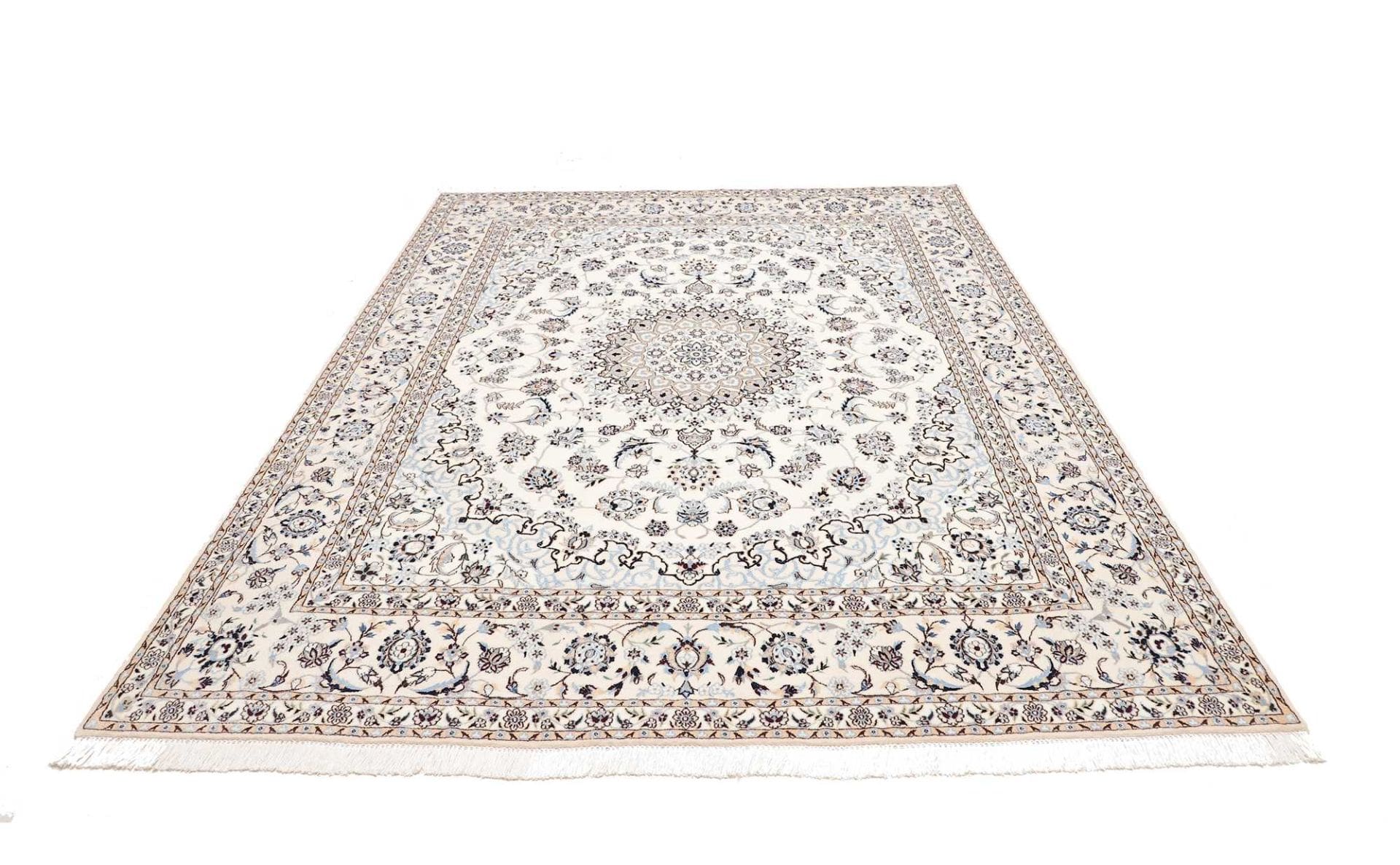 Nain Persian Rug 208 × 259 cm, Wool, hand-knotted
