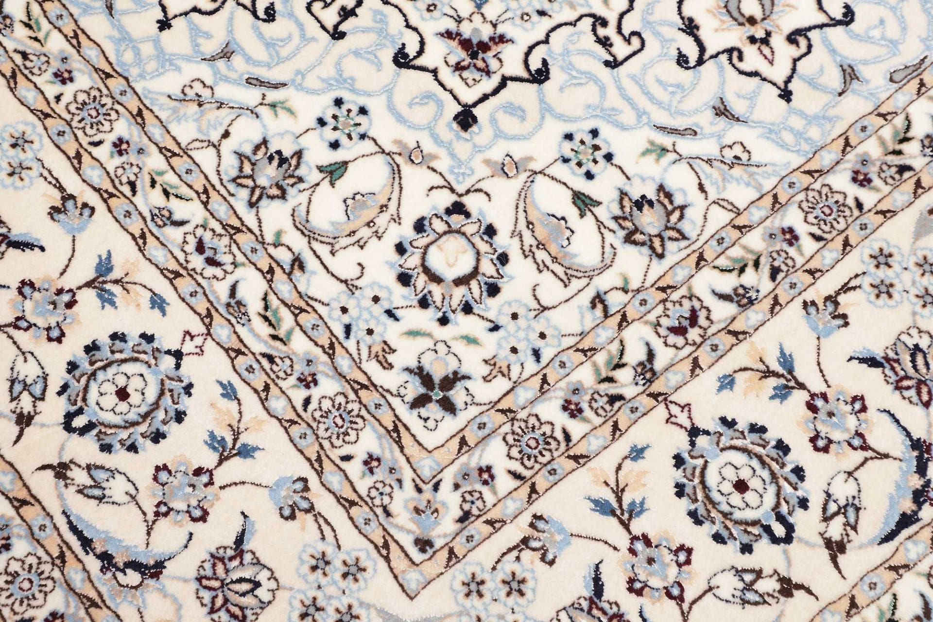 Nain Persian Rug 208 × 259 cm, Wool, hand-knotted