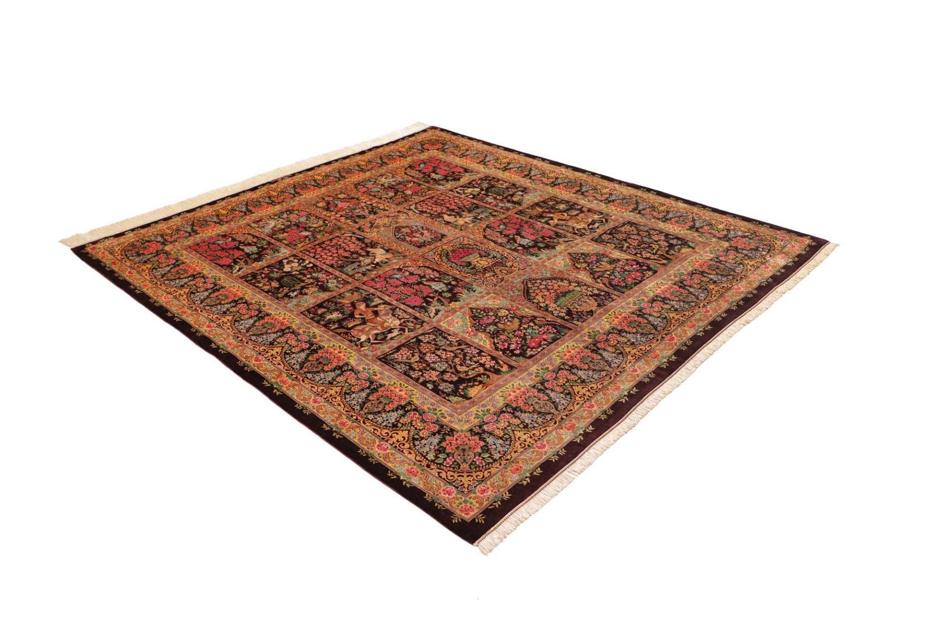 Qom Persian Rug 200 × 207 cm, Silk, hand-knotted