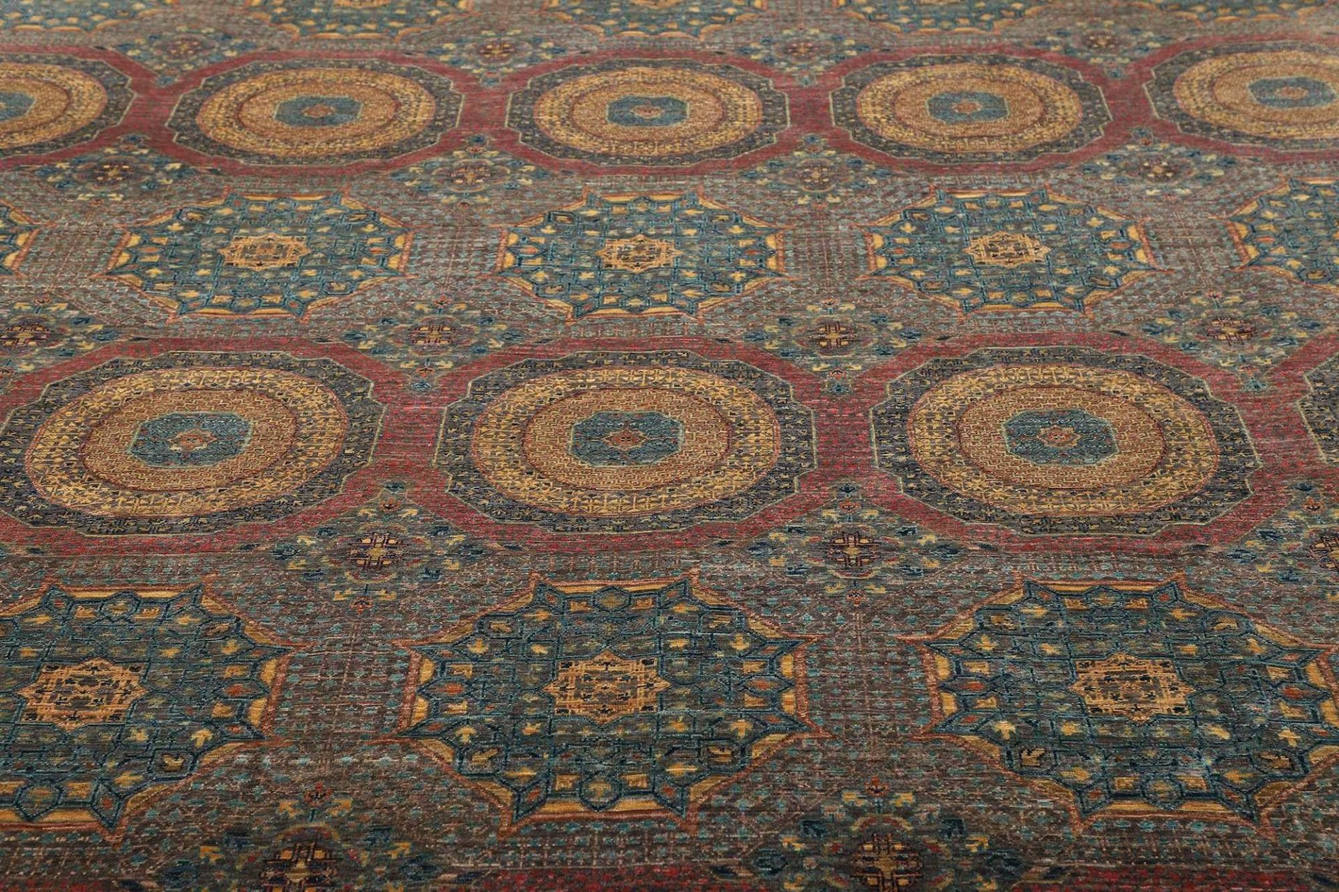 Mamluk Pakistani Rug 249 × 303 cm, Wool, hand-knotted