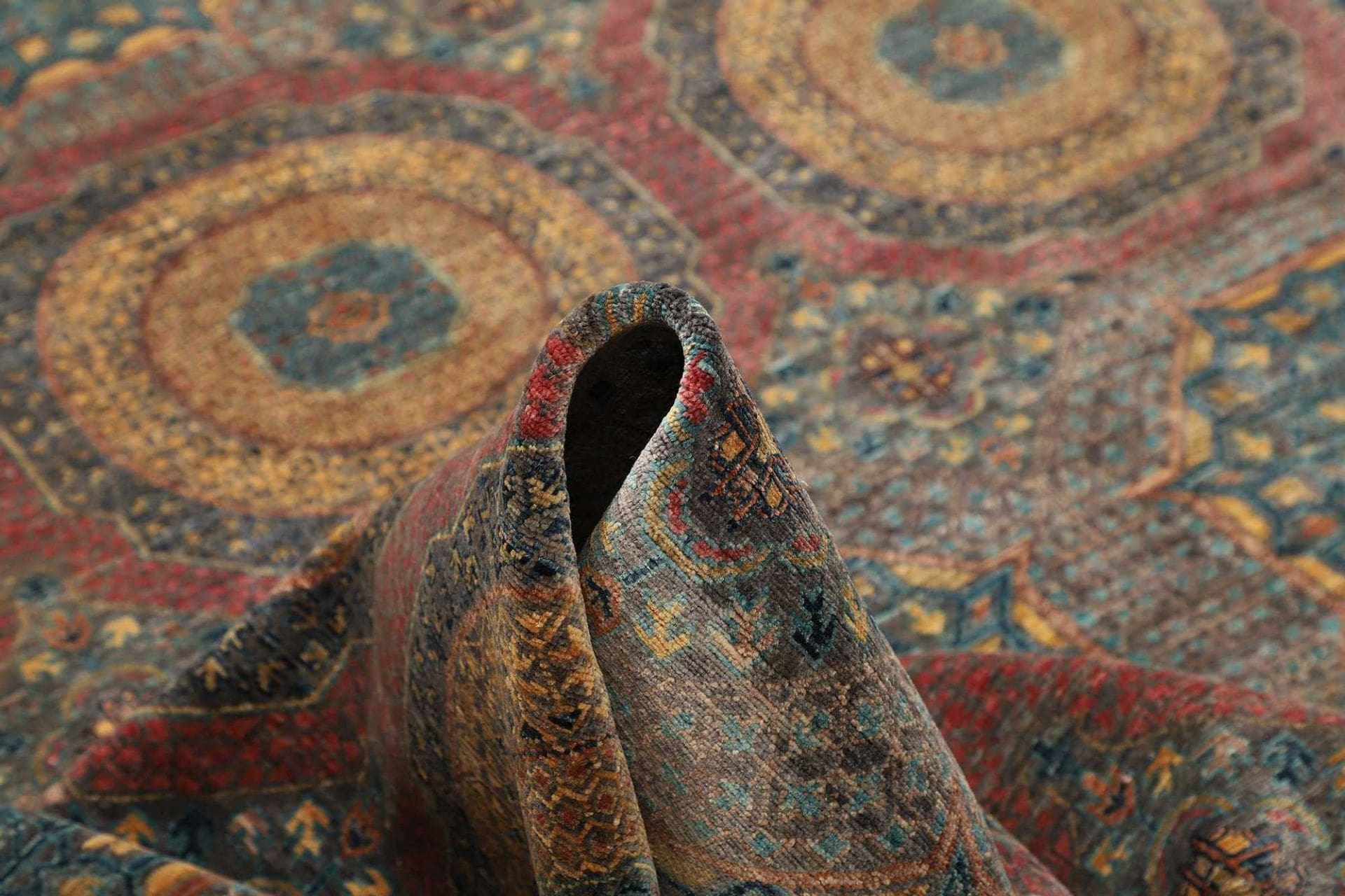 Mamluk Pakistani Rug 249 × 303 cm, Wool, hand-knotted